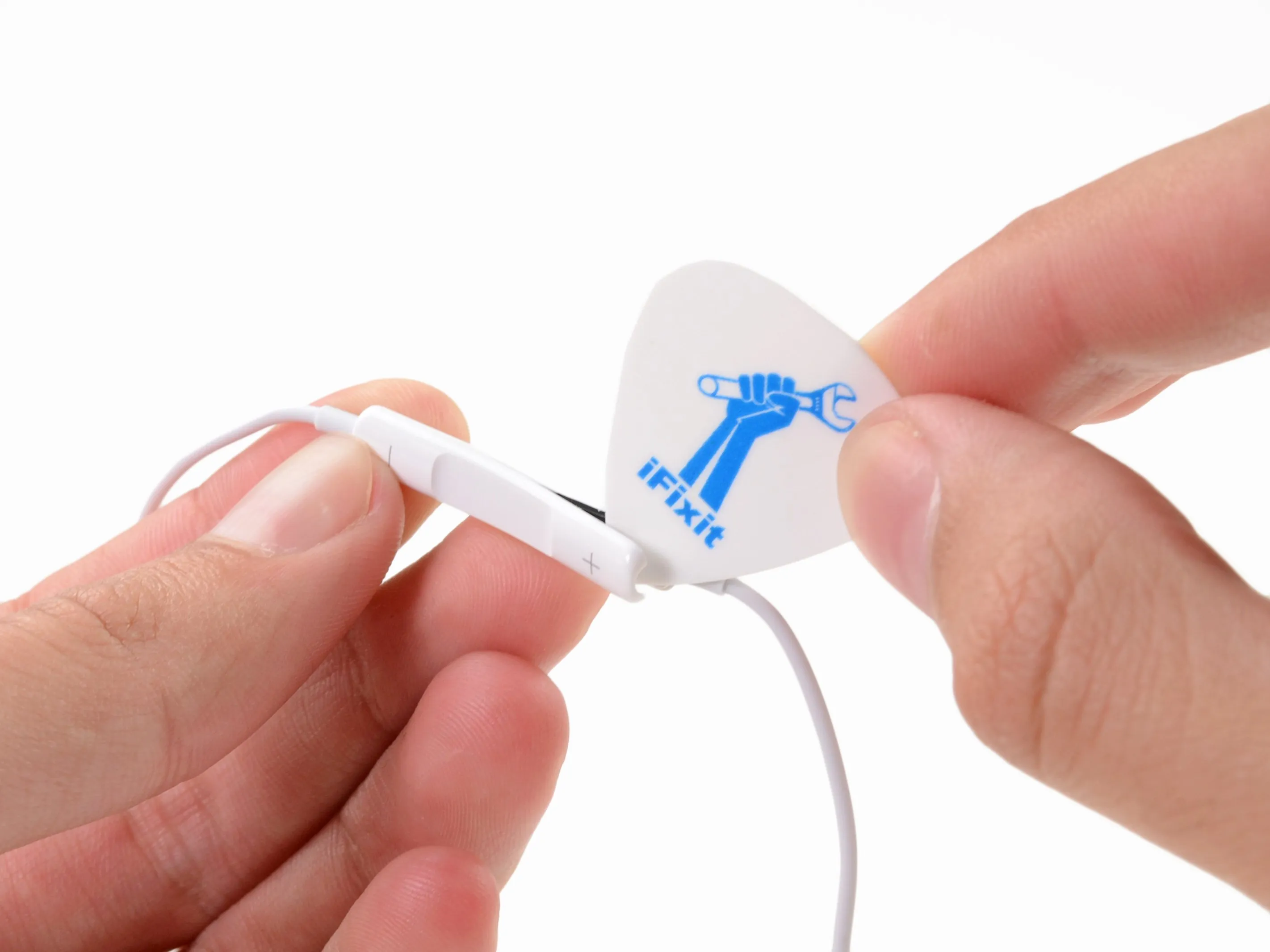 Apple EarPods Teardown: шаг 5, изображение 1 из 1