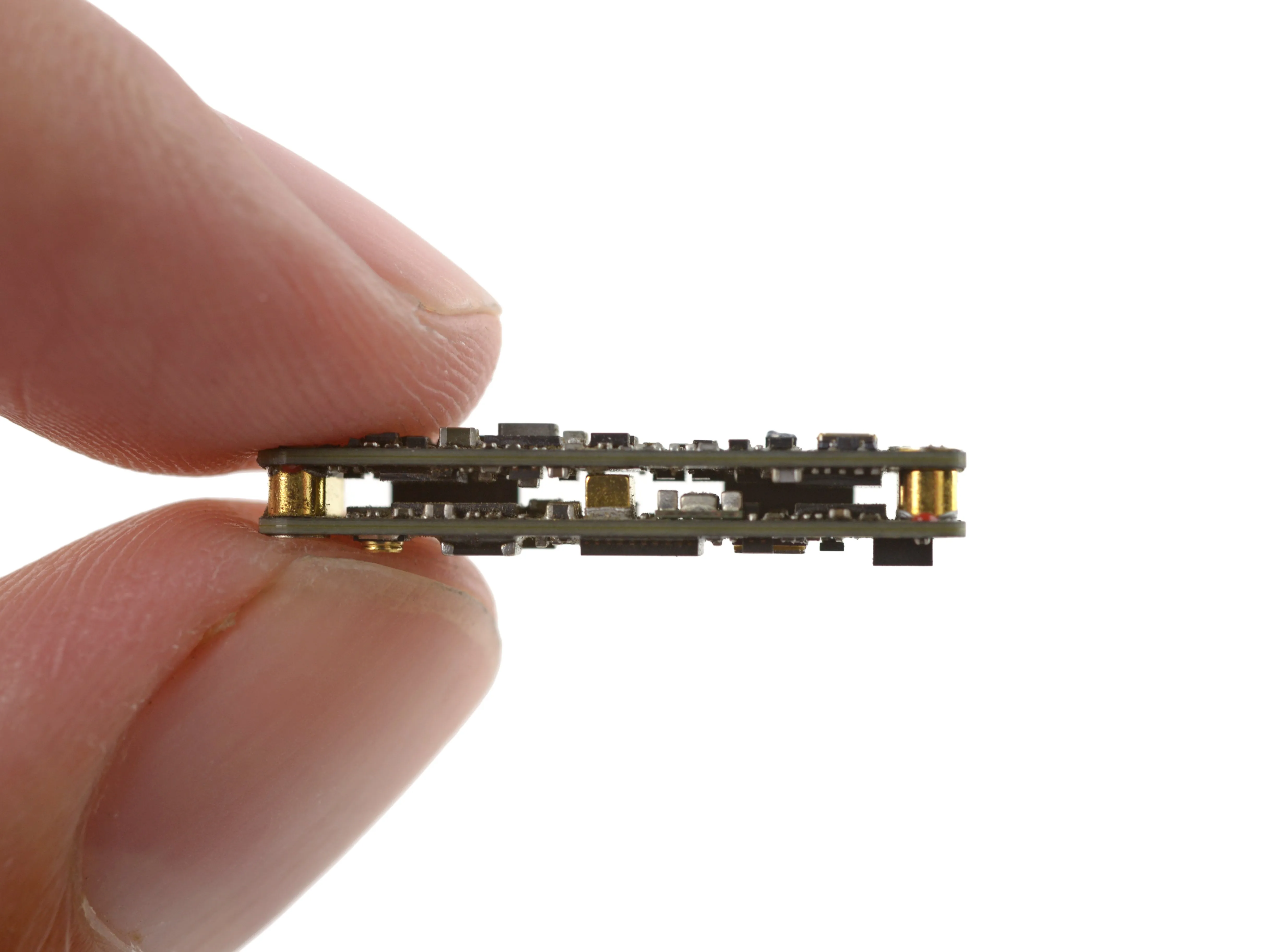 Apple Pencil Teardown: шаг 9, изображение 2 из 2