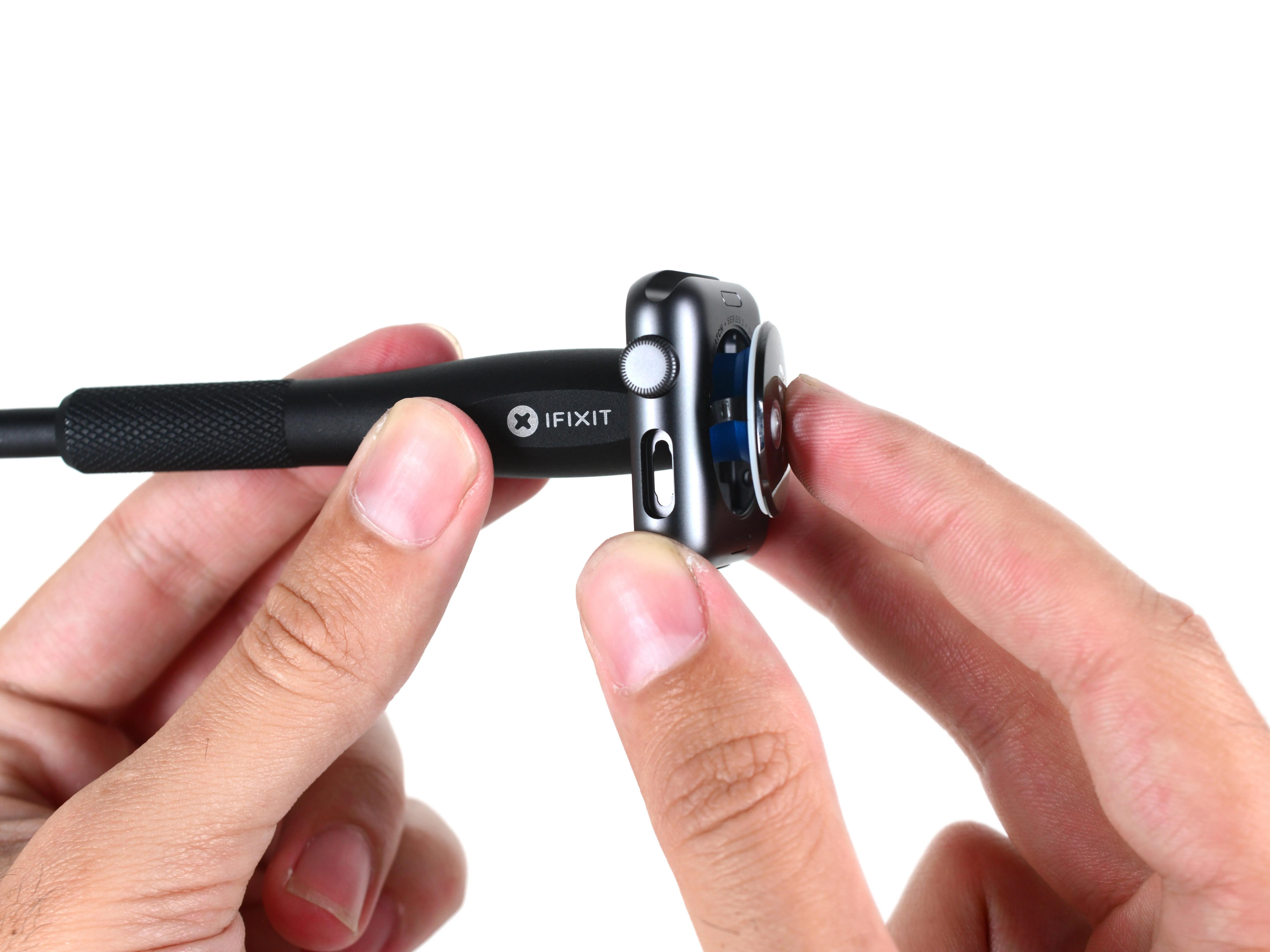 Apple Watch Series 2 Teardown: шаг 15, изображение 1 из 3