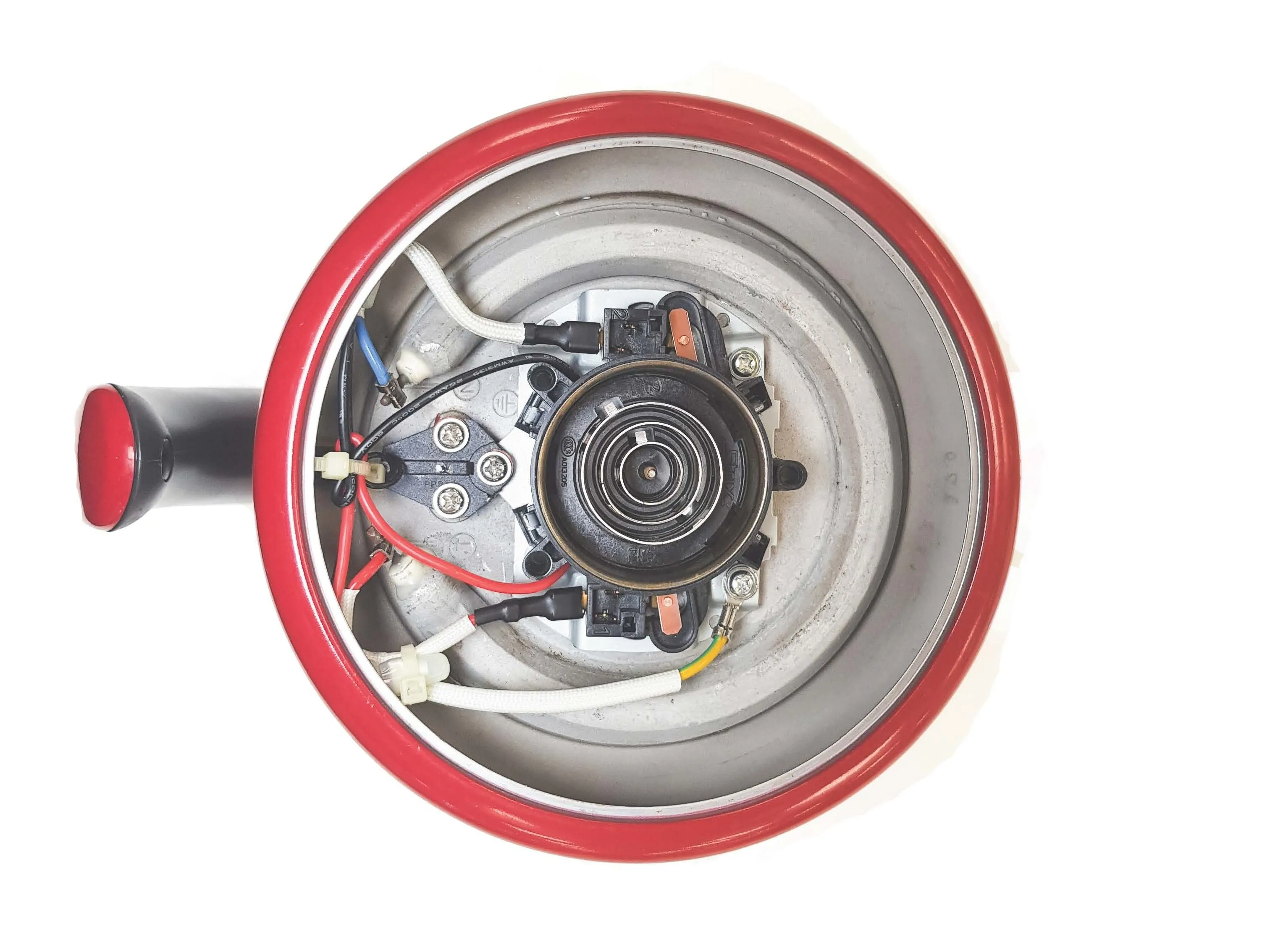 Breville Smart Kettle BKE825 Разборка, удаление дна чайника: шаг 2, изображение 2 из 3