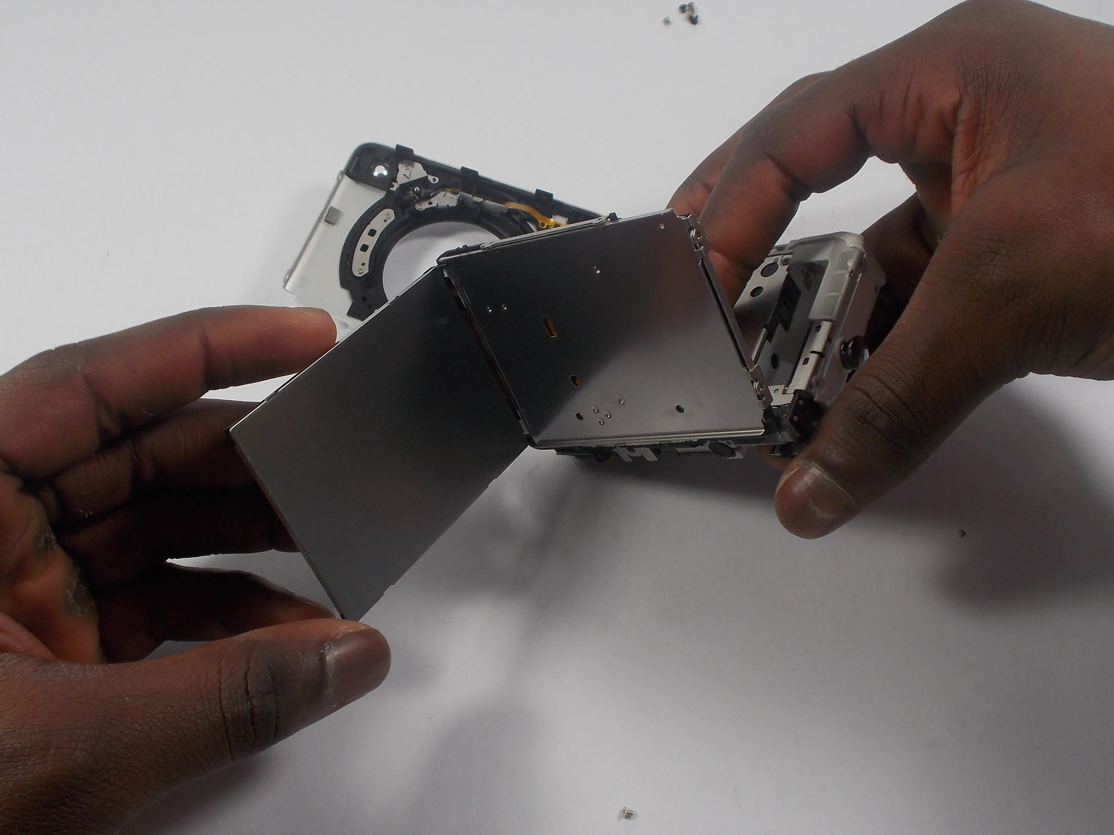 Canon PowerShot N Teardown: шаг 21, изображение 2 из 2