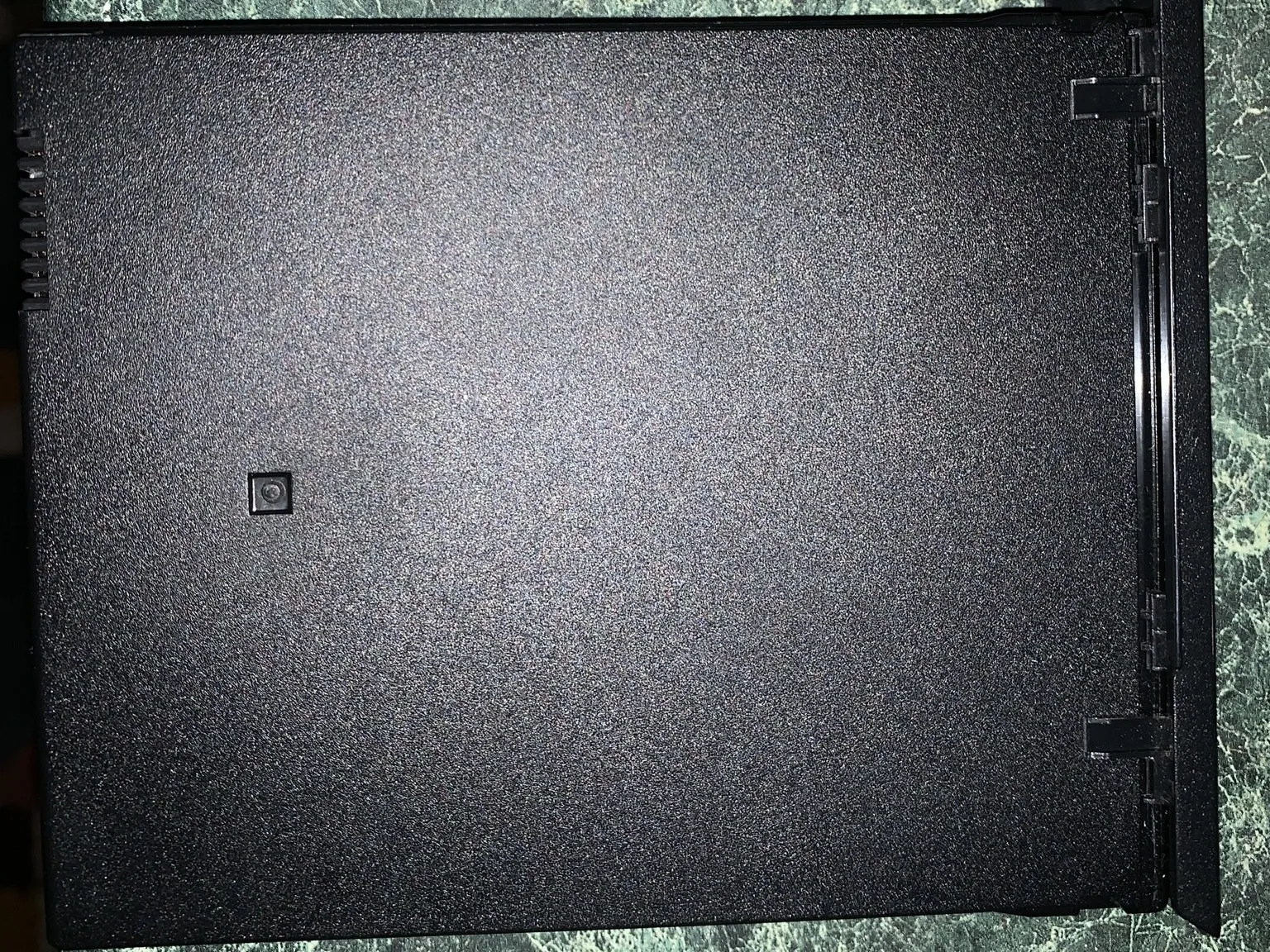 Разбор батареи Dell Inspiron 7500: шаг 2, изображение 1 из 2