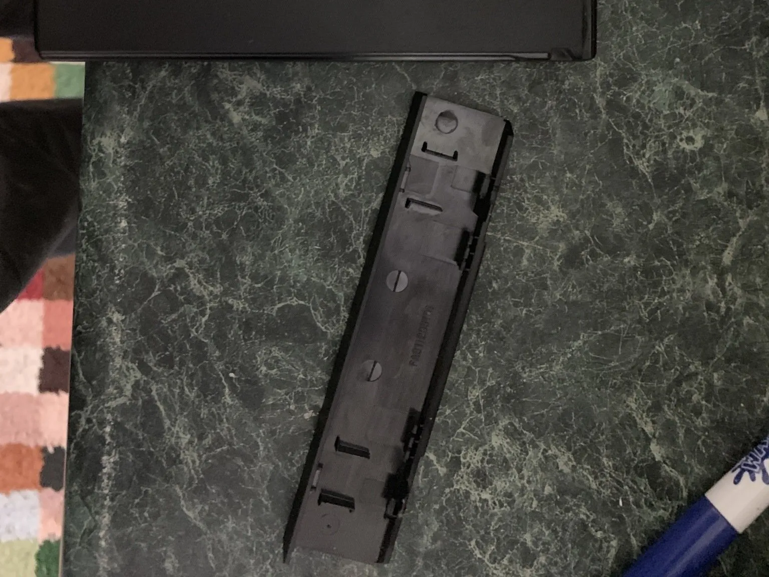 Разбор аккумулятора Dell Inspiron 7500: шаг 2, изображение 2 из 2