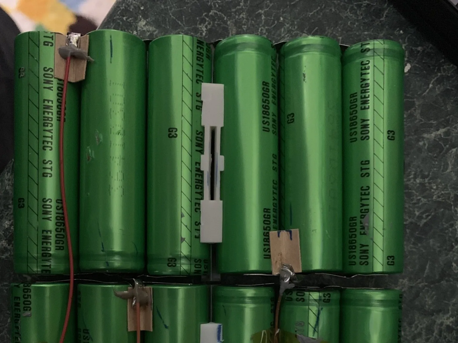 Разбор батареи Dell Inspiron 7500: шаг 4, изображение 2 из 2