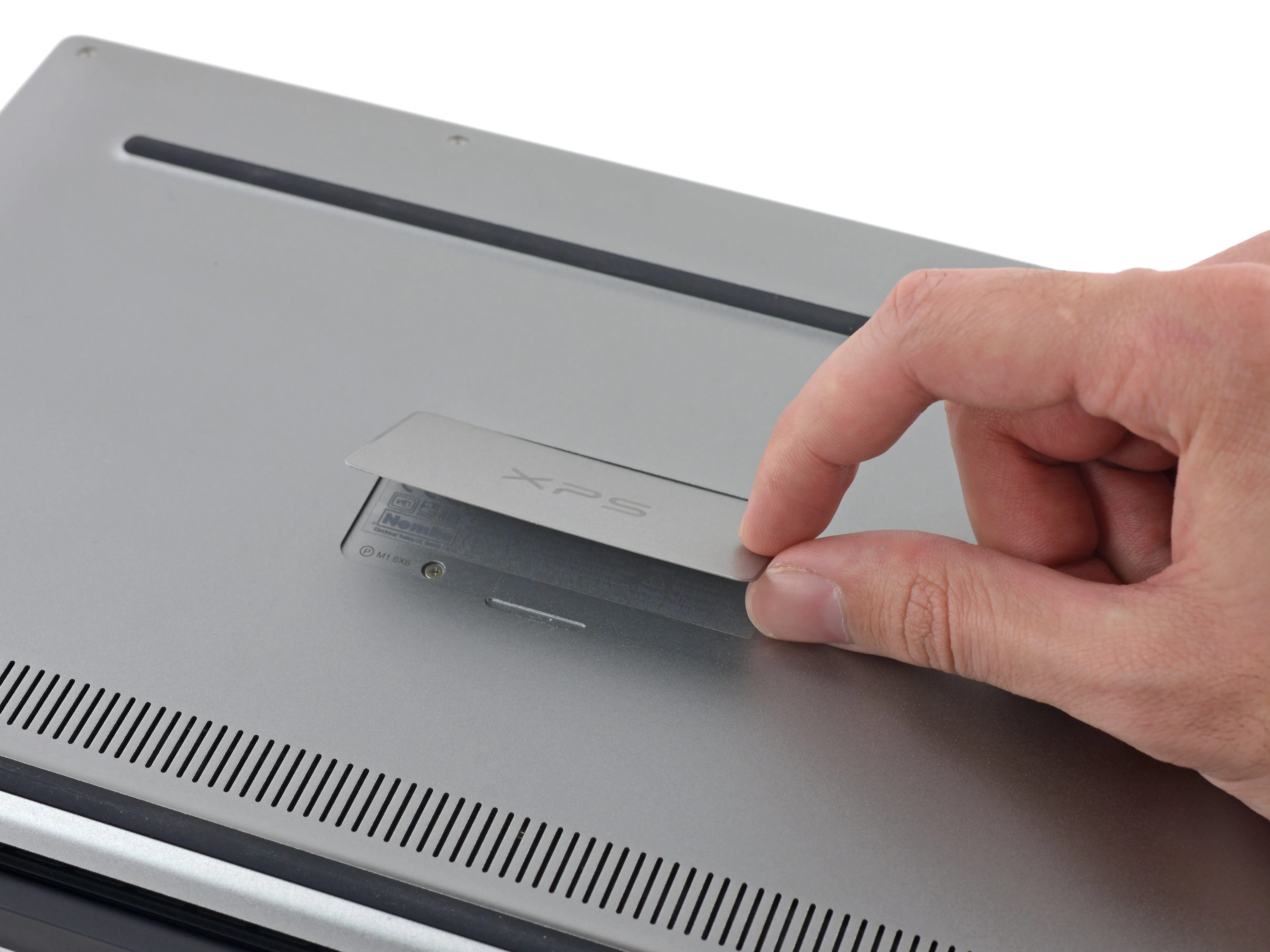 Dell XPS 13 Teardown: шаг 3, изображение 2 из 3