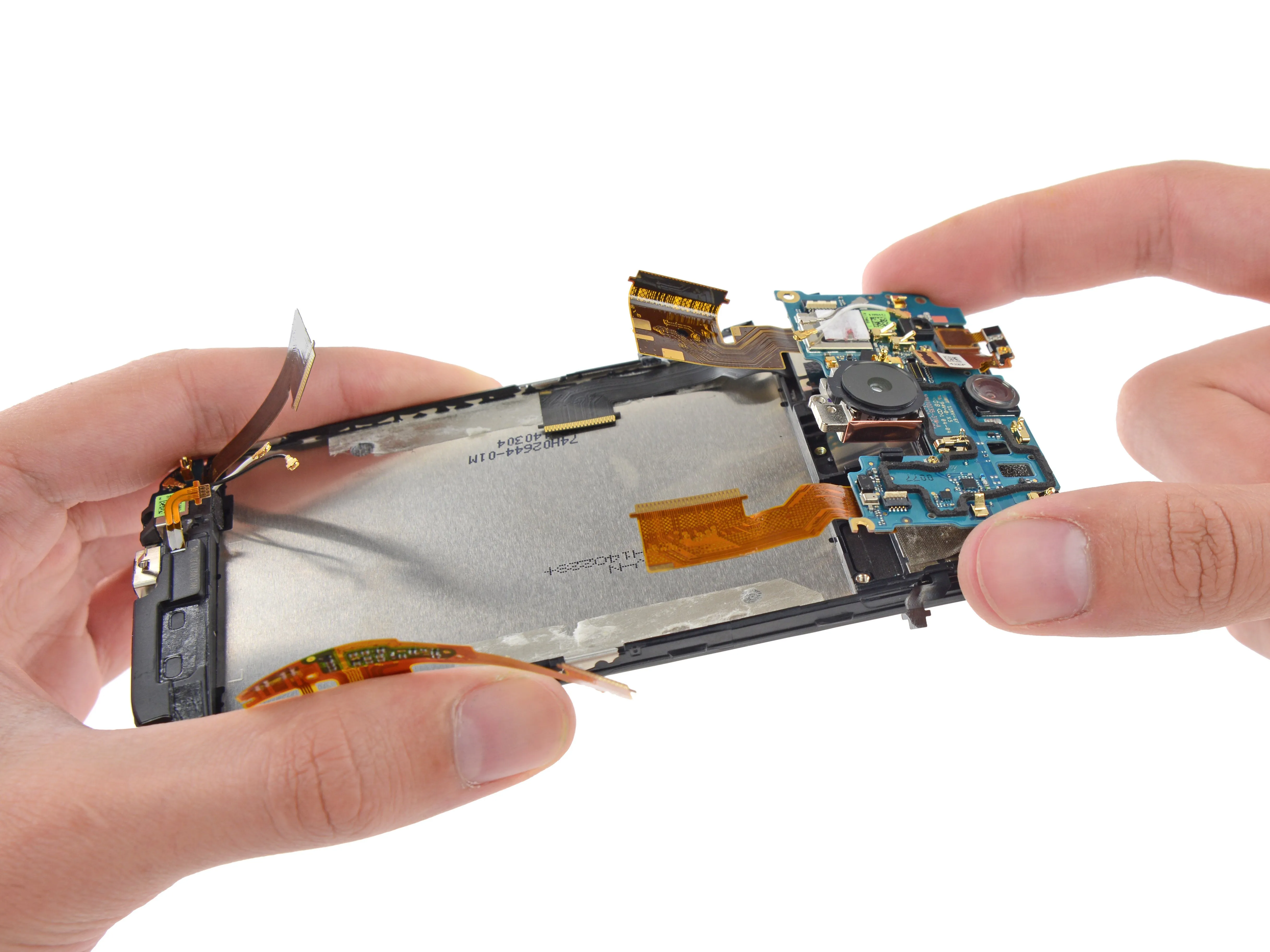 Разборка HTC One (M8): шаг 13, изображение 2 из 2