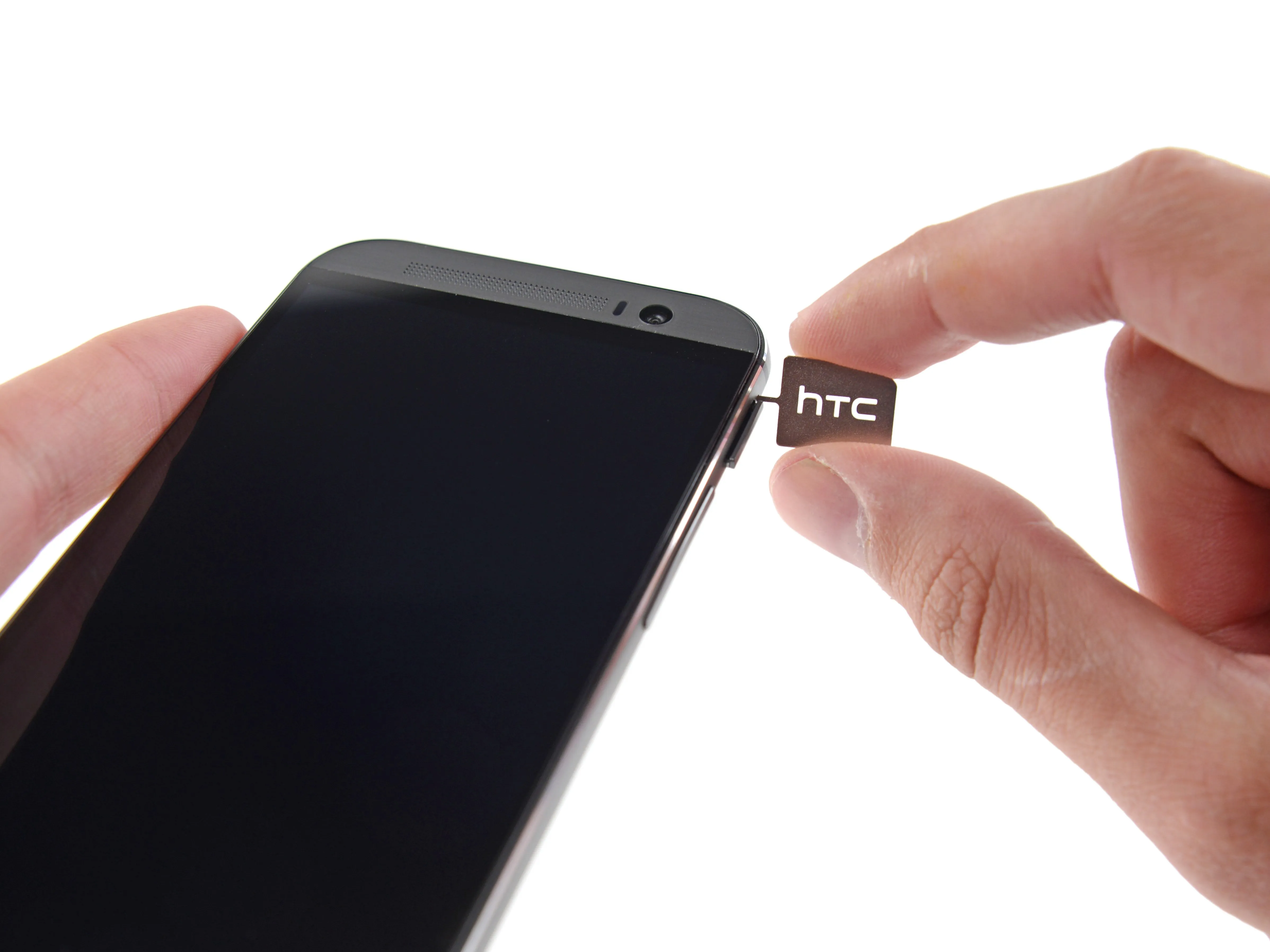 Разборка HTC One (M8): шаг 2, изображение 3 из 3