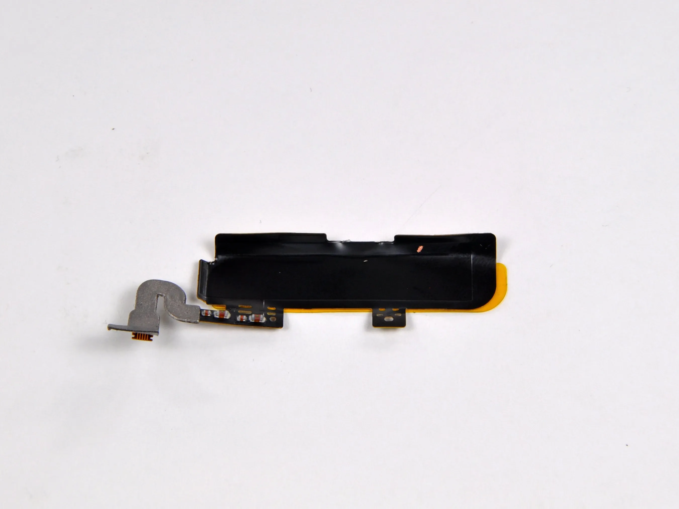 Разборка iPad 3G: шаг 11, изображение 1 из 2