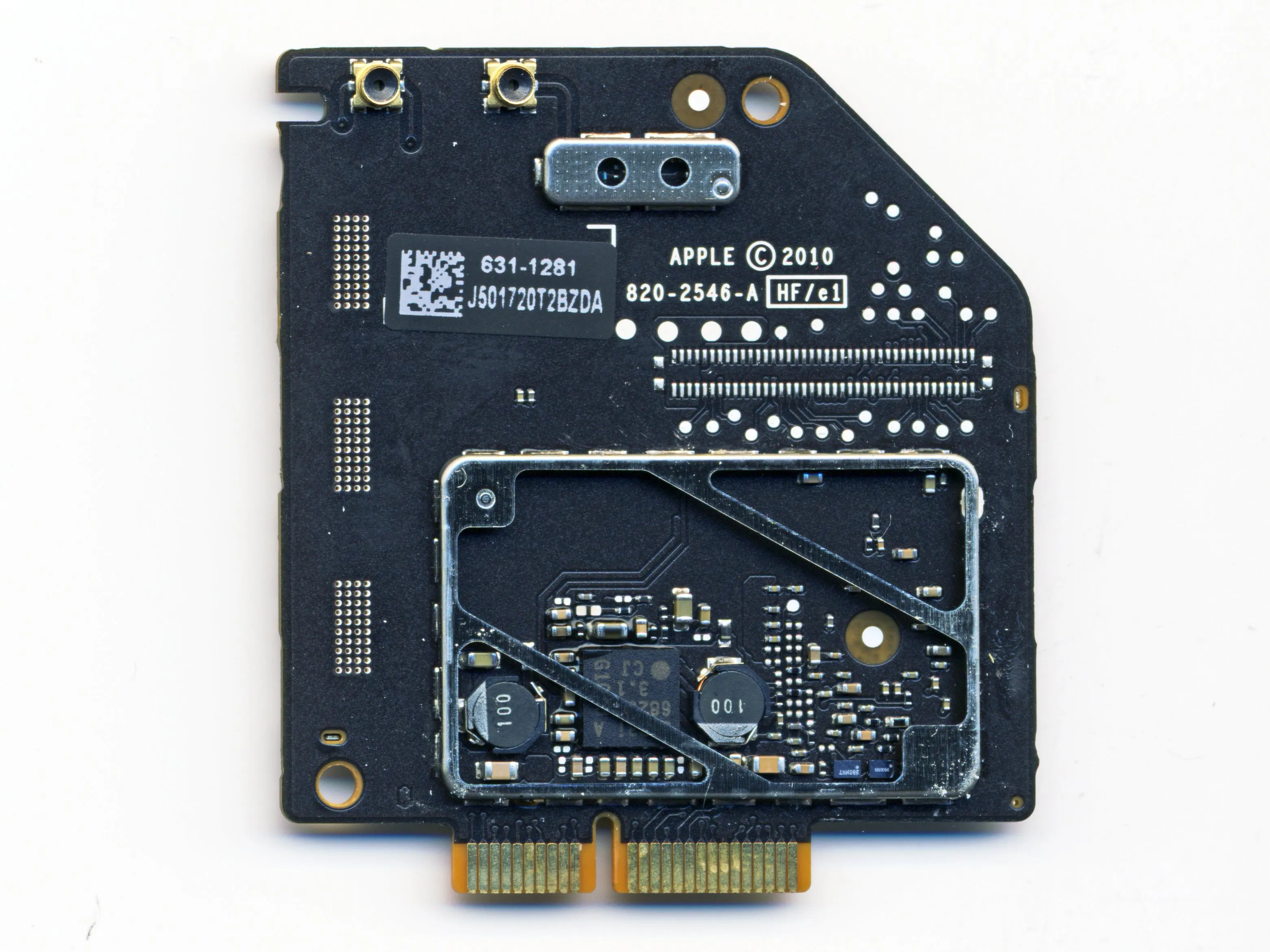 Разборка iPad 3G: шаг 16, изображение 1 из 2