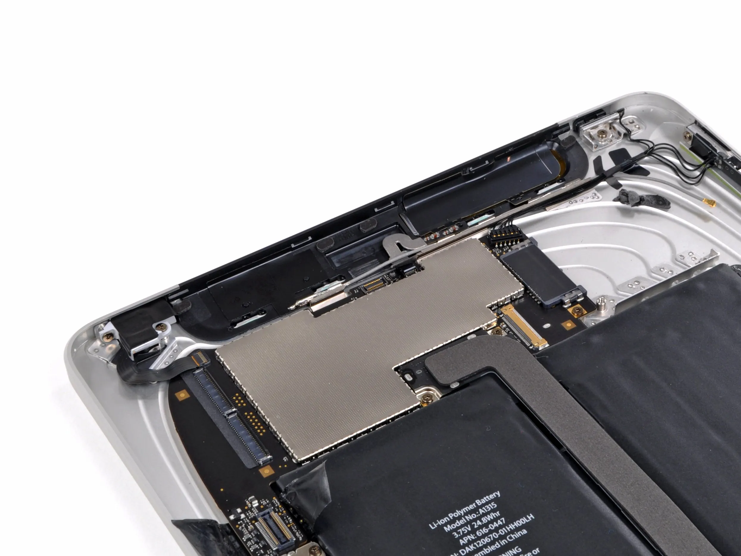 Разборка iPad 3G: шаг 9, изображение 1 из 2