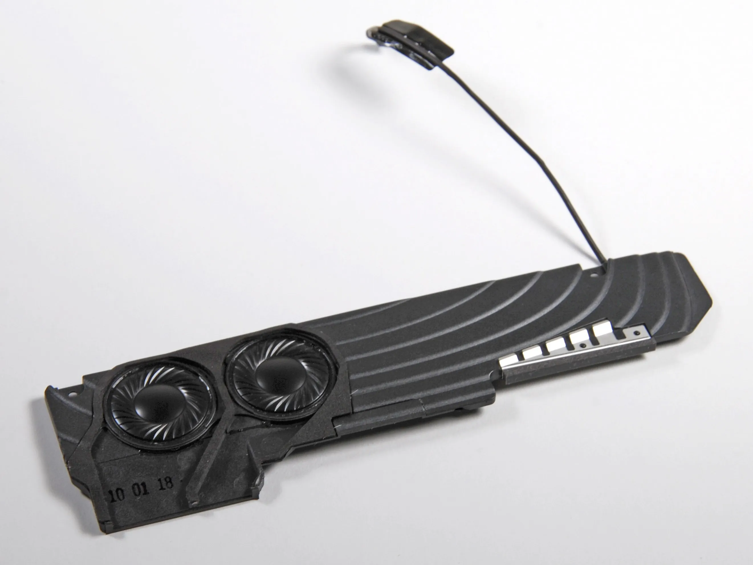 Разбор iPad Wi-Fi: шаг 19, изображение 1 из 1