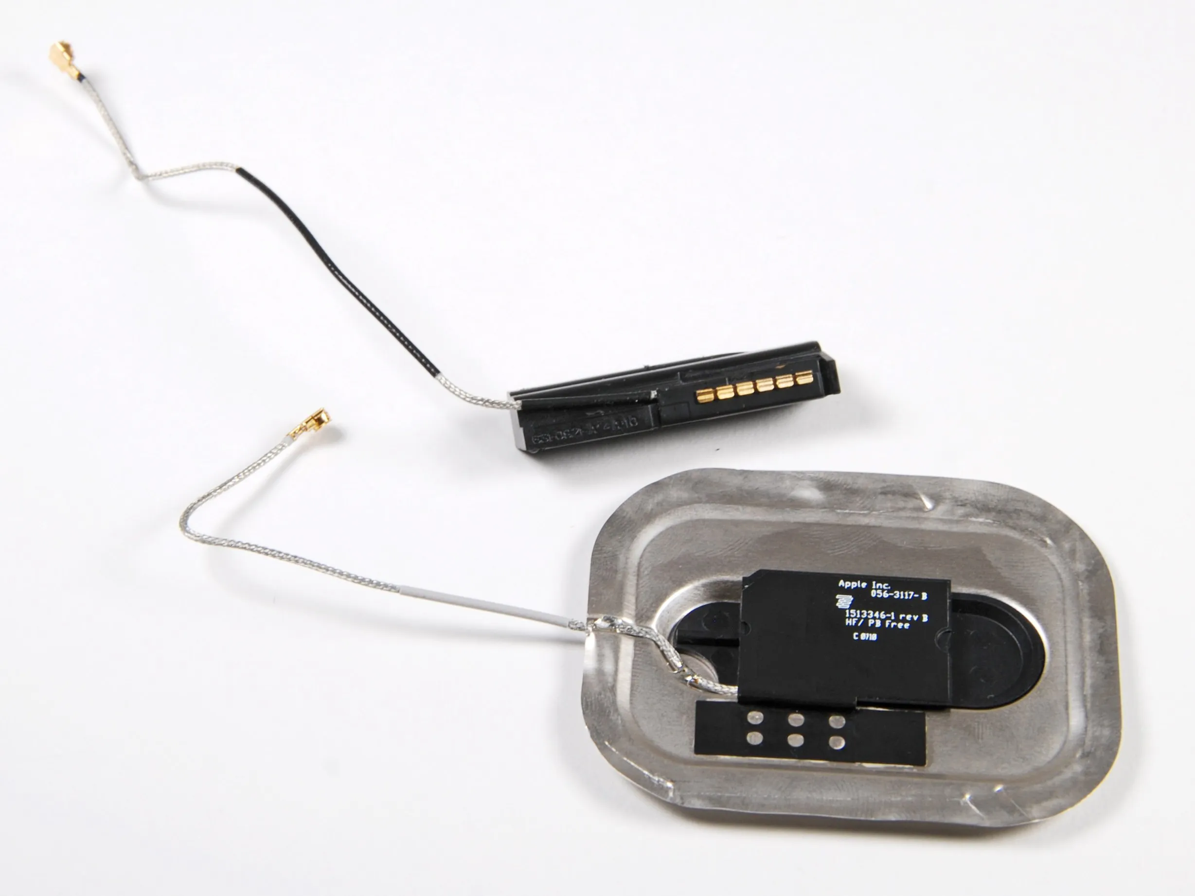 Разборка iPad Wi-Fi: шаг 23, изображение 1 из 1