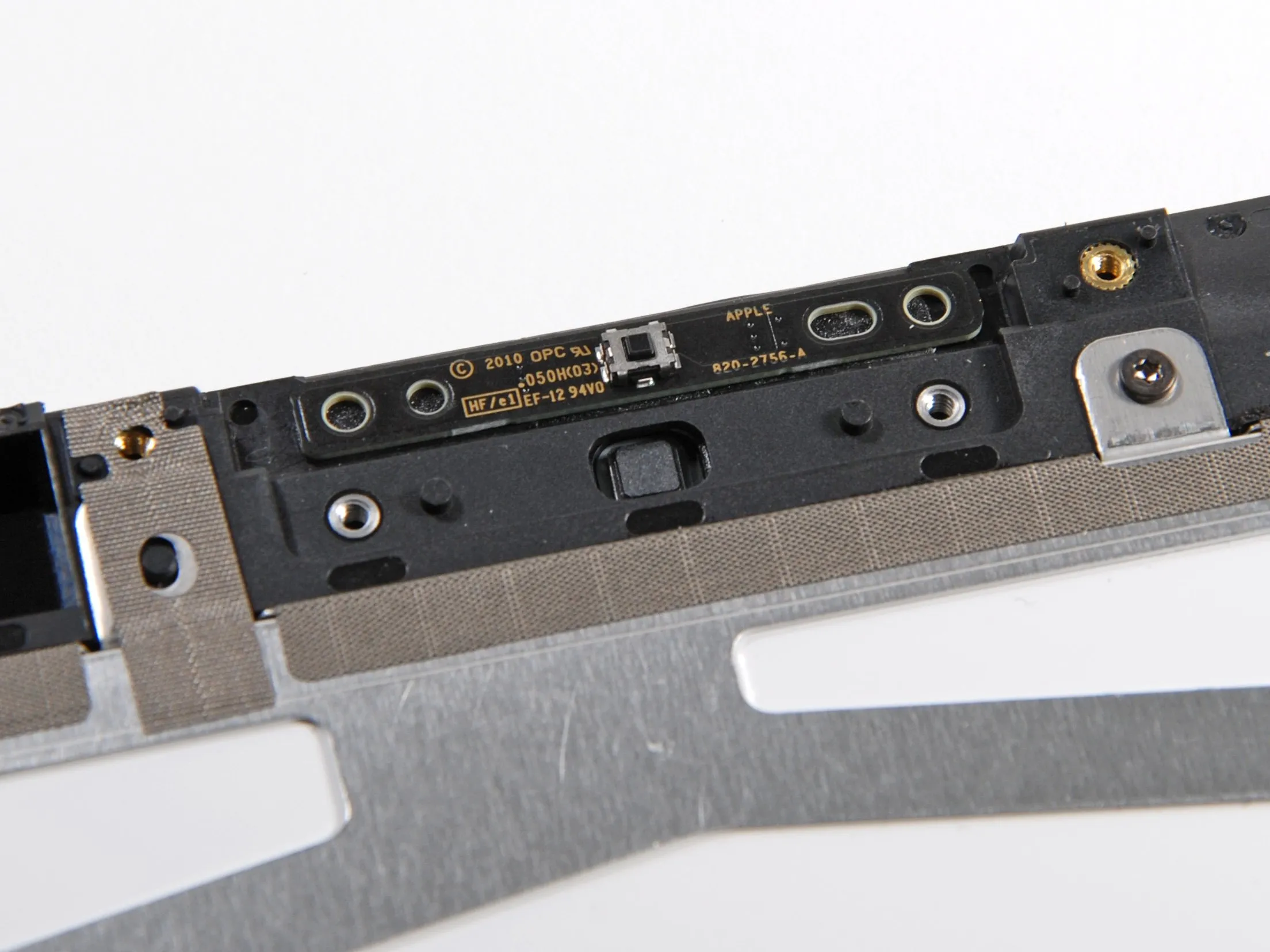 Разборка iPad Wi-Fi: шаг 25, изображение 3 из 3