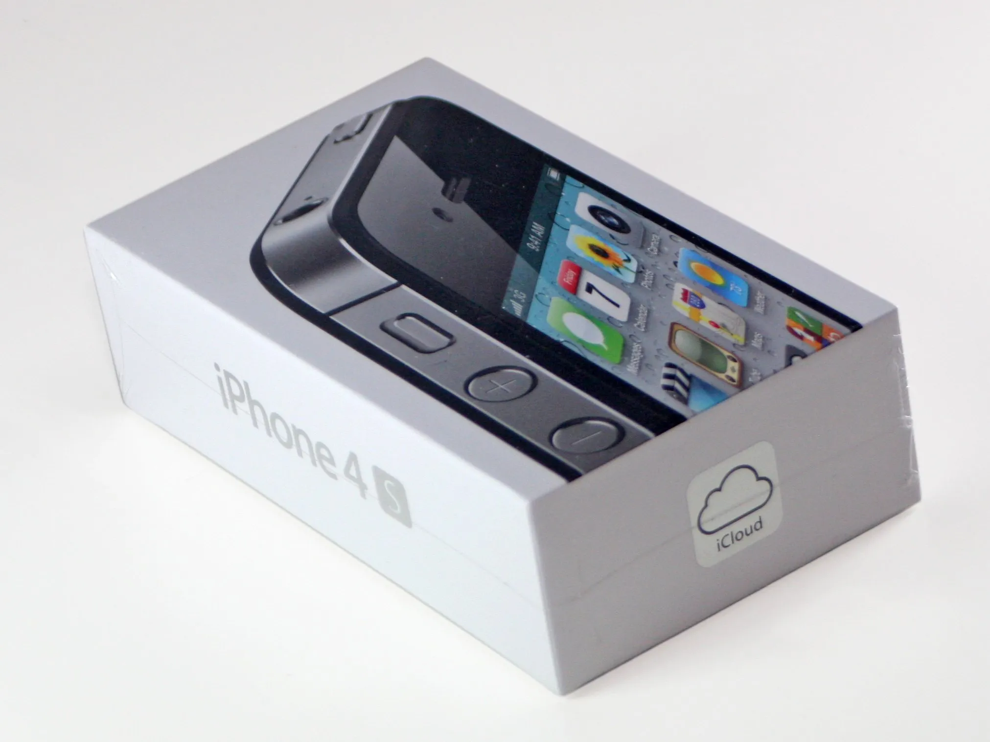 Разборка iPhone 4S, разборка iPhone 4S: шаг 1, изображение 1 из 1