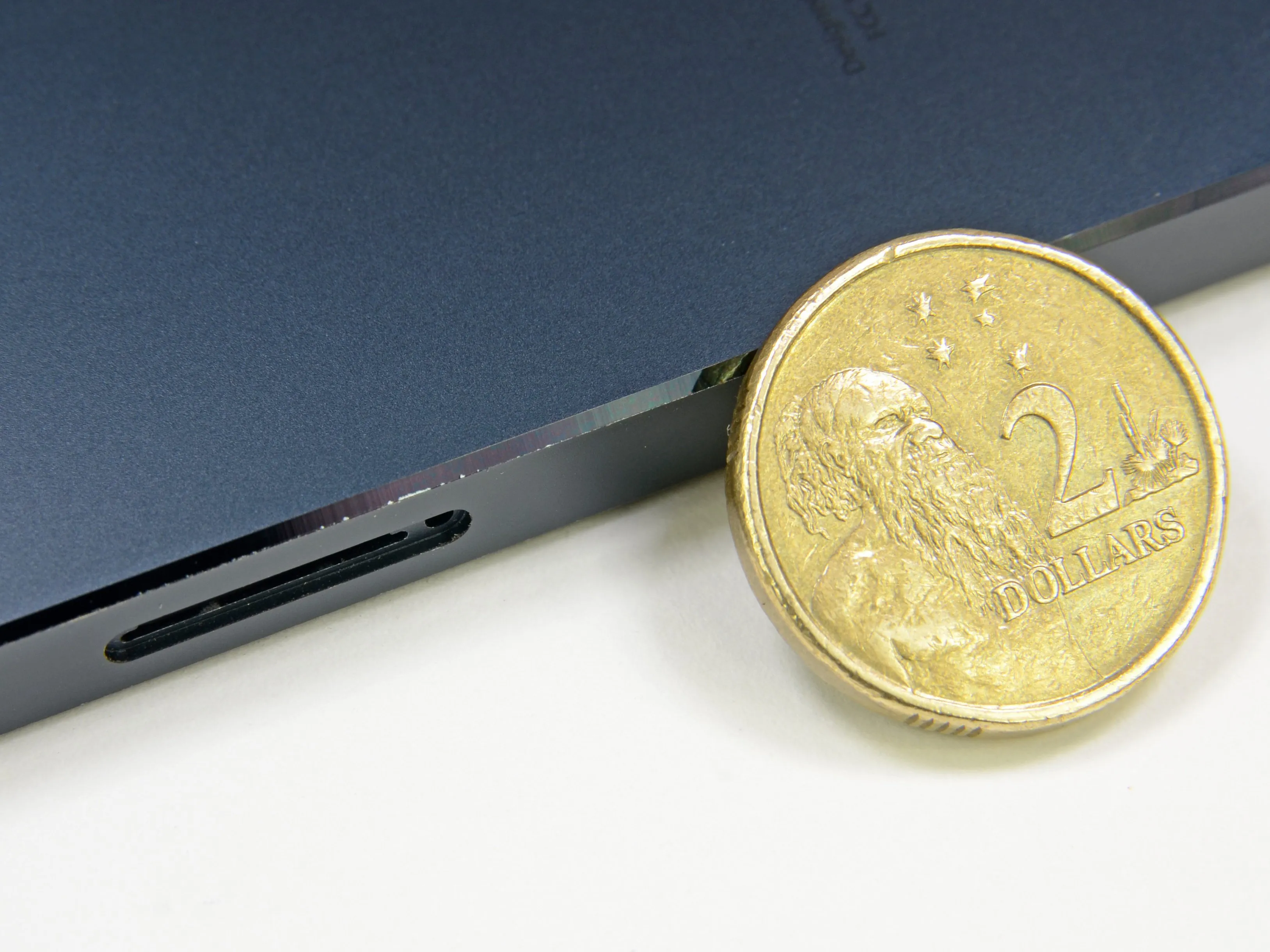 Разборка iPhone 5: шаг 30, изображение 2 из 2