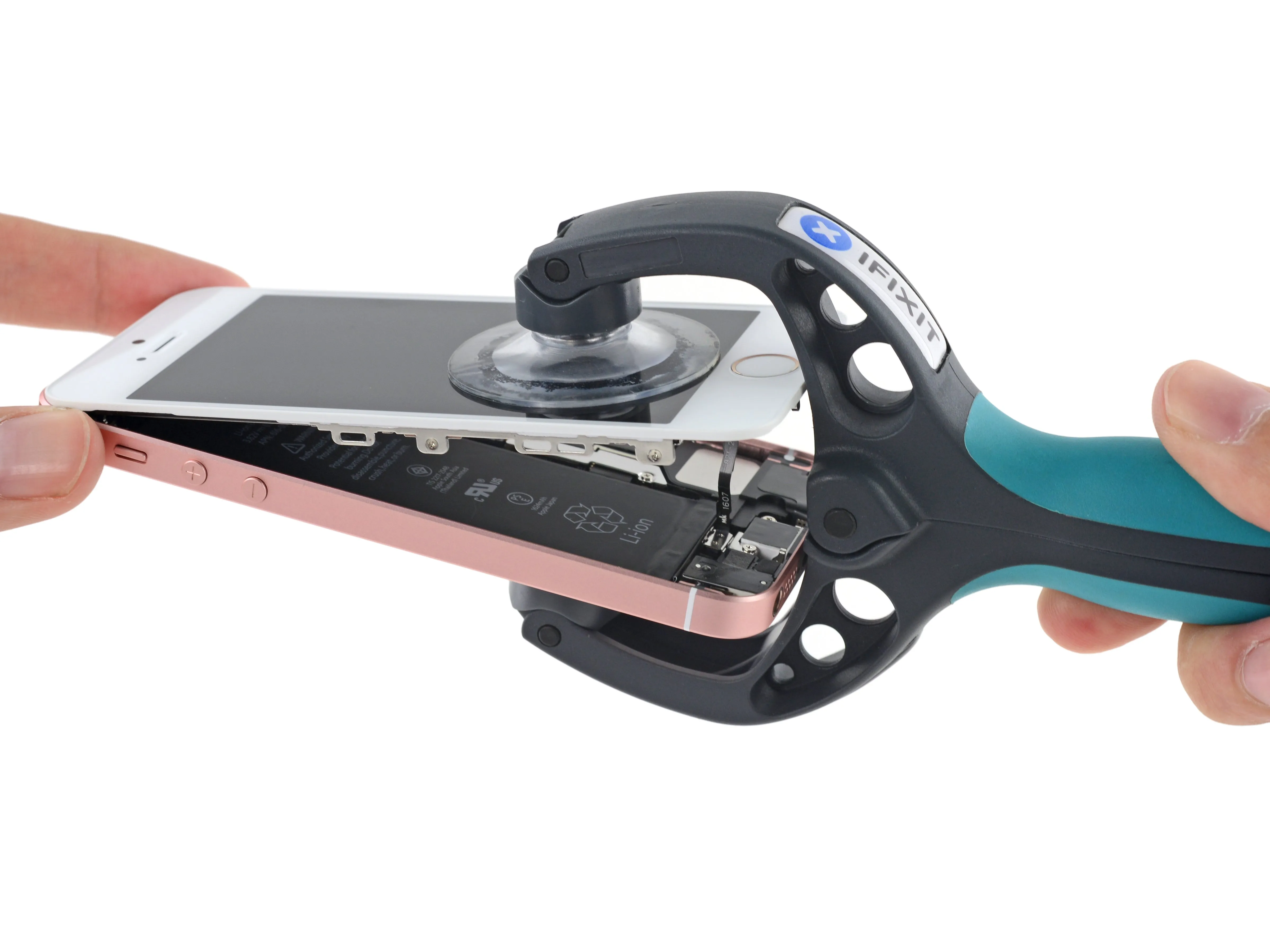 Разборка iPhone SE: шаг 3, изображение 3 из 3