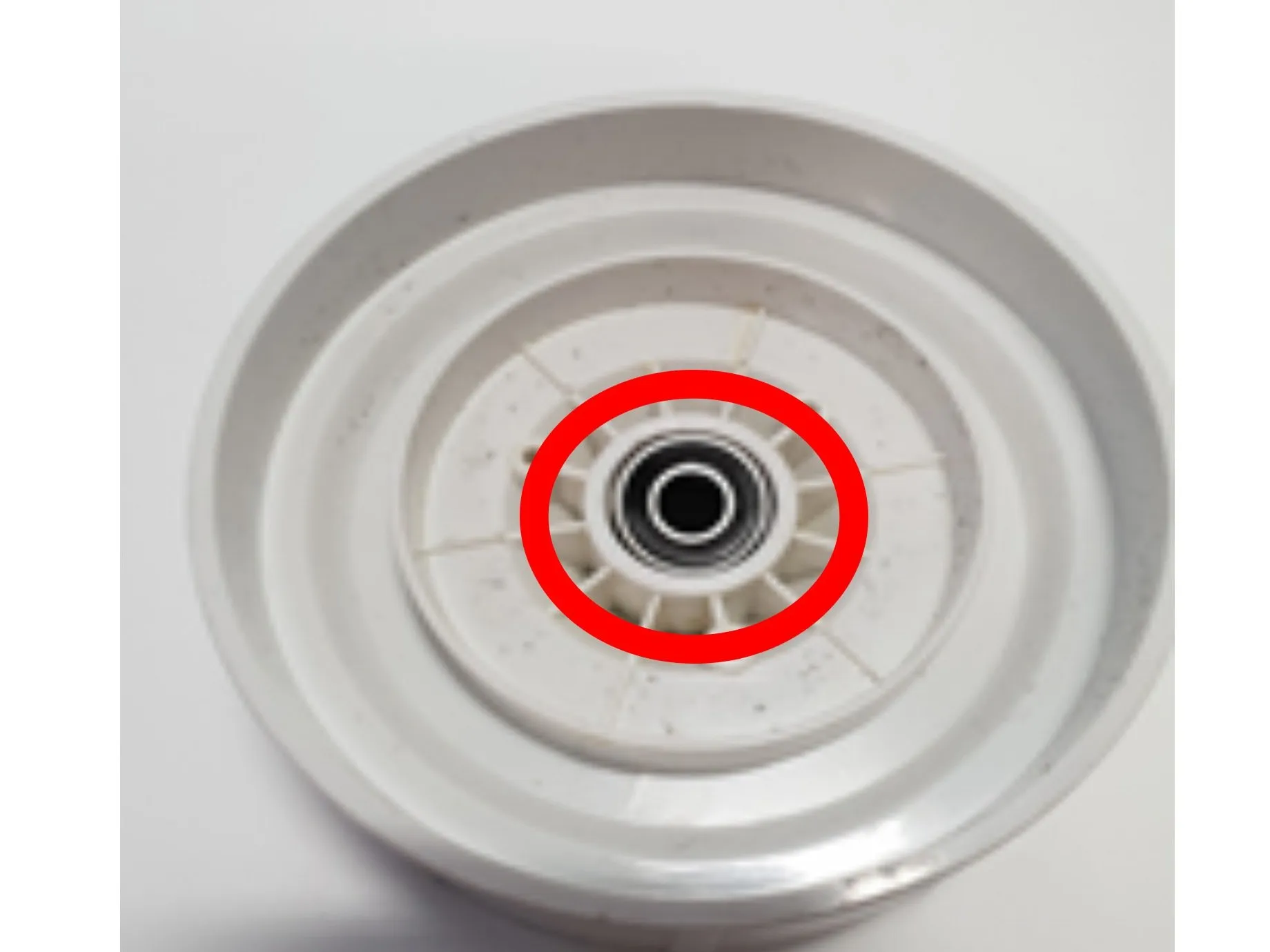 Разбор Kambrook Blitz Pro: шаг 16, изображение 1 из 2