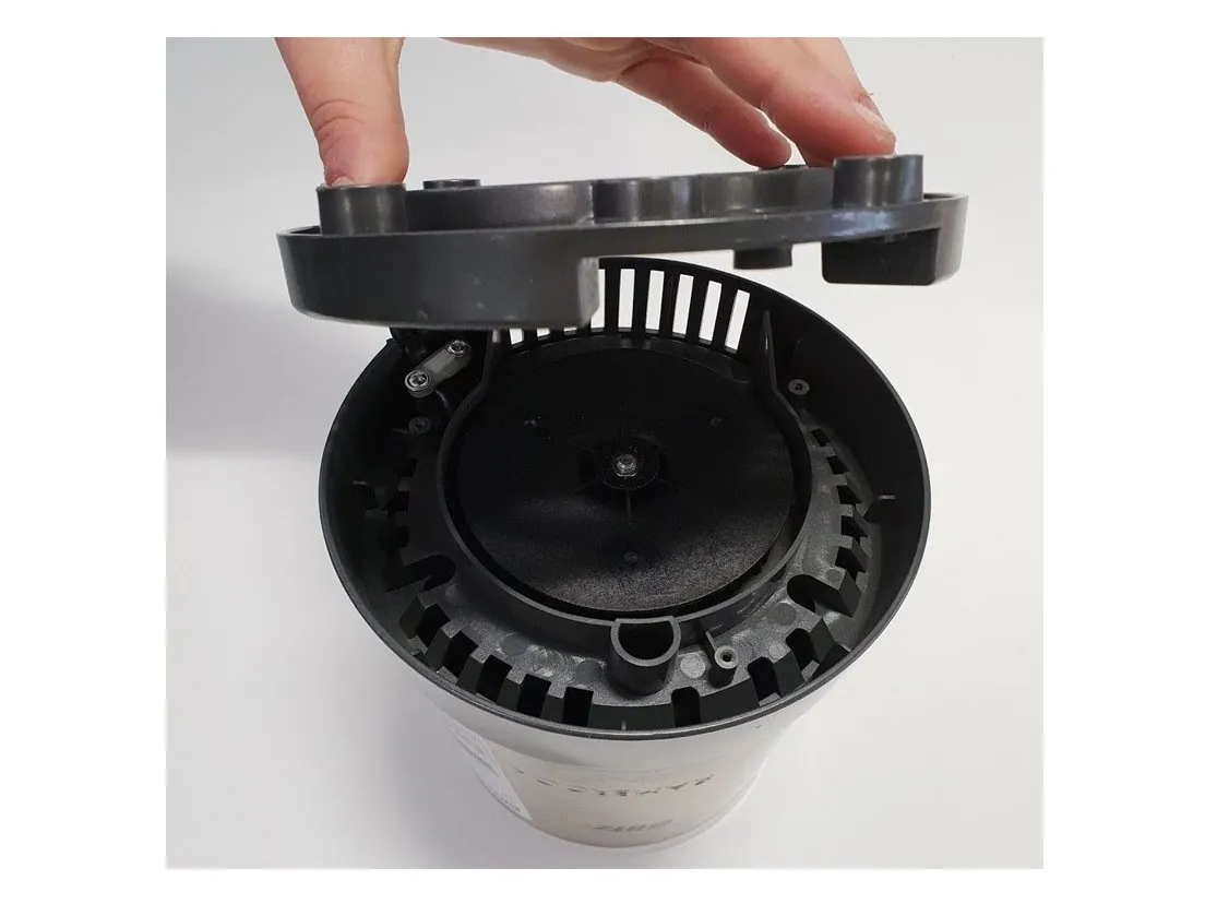 Разборка Kambrook Blitz Pro: шаг 5, изображение 1 из 1