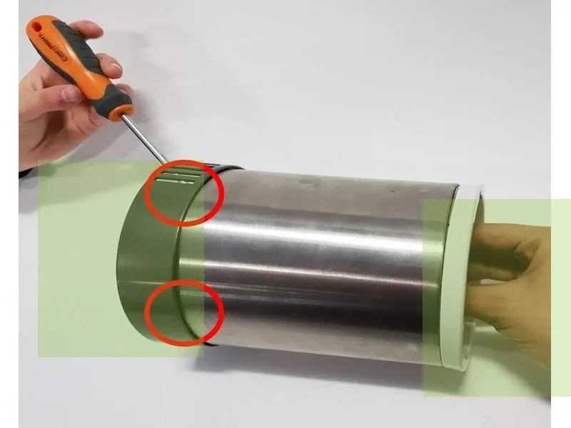 Разборка Kambrook Blitz Pro: шаг 8, изображение 1 из 3