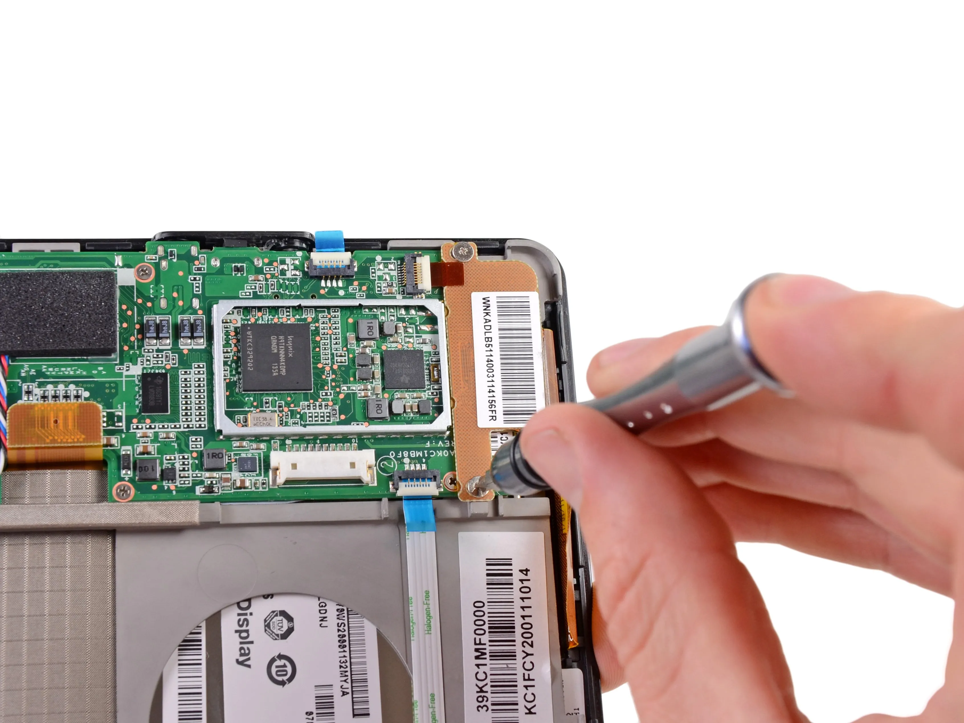 Разбор Kindle Fire: шаг 6, изображение 1 из 2