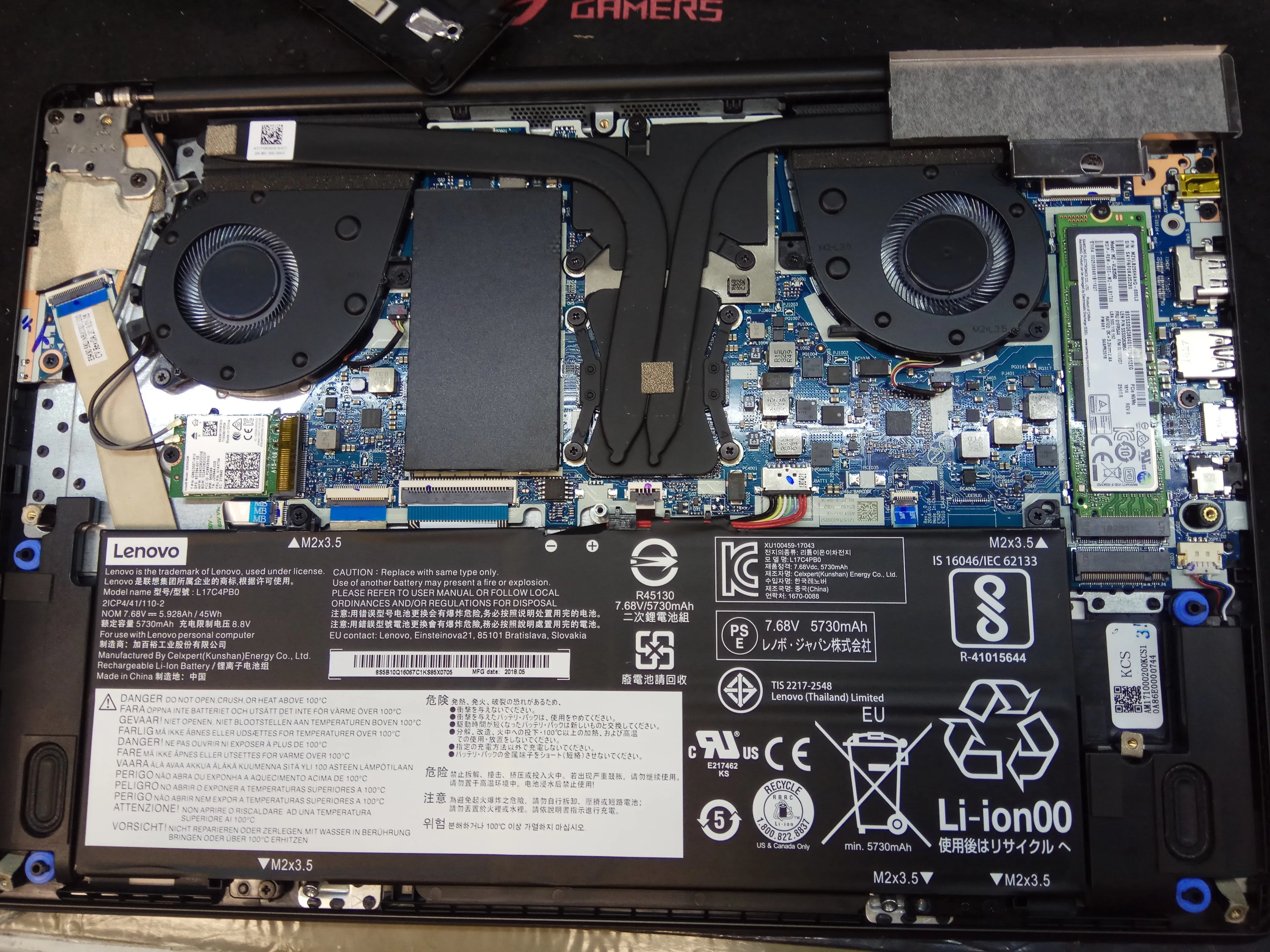 Разбор Lenovo IdeaPad 530S: шаг 3, изображение 1 из 1