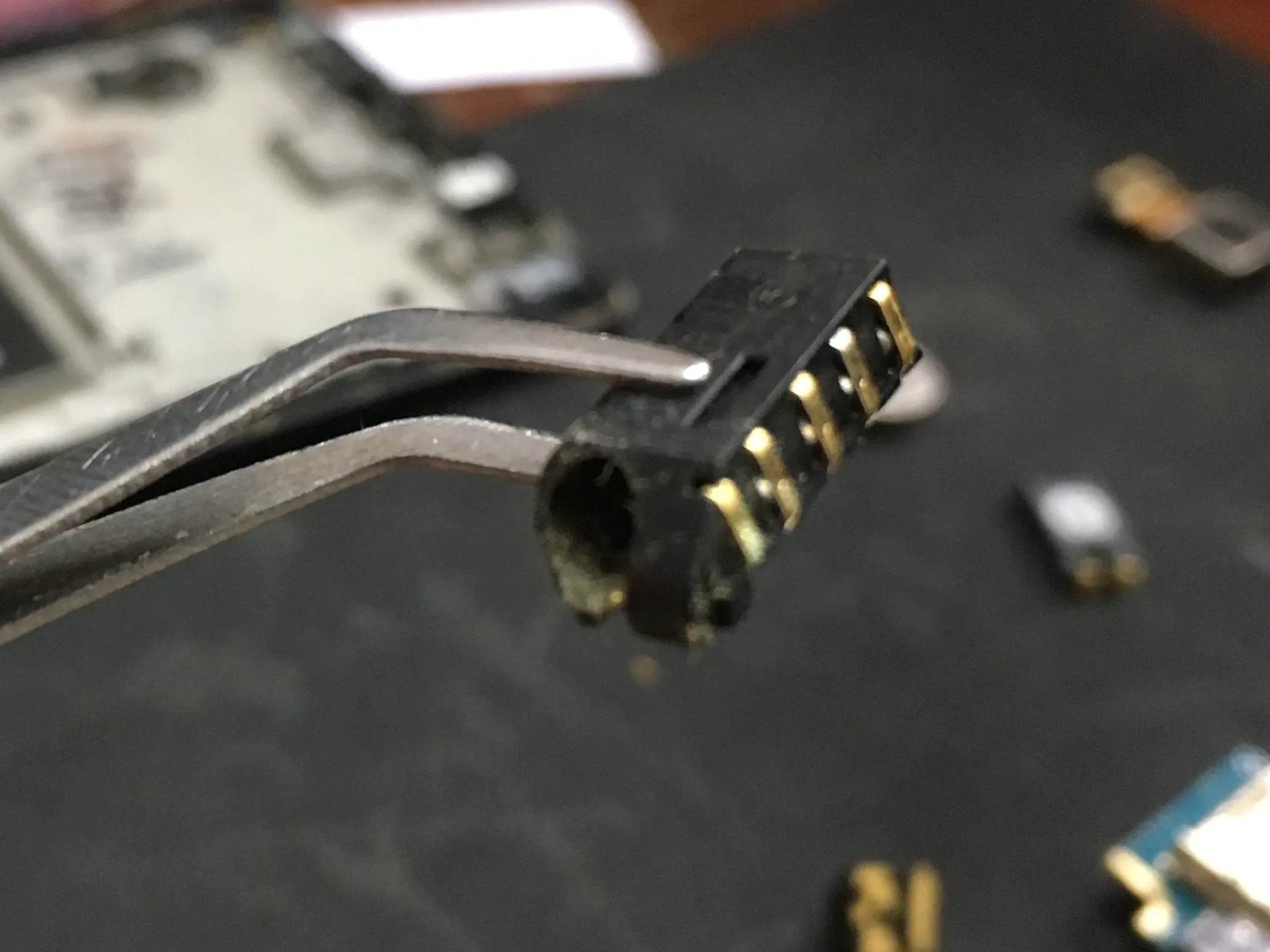 Разборка LG Y90: шаг 10, изображение 2 из 2