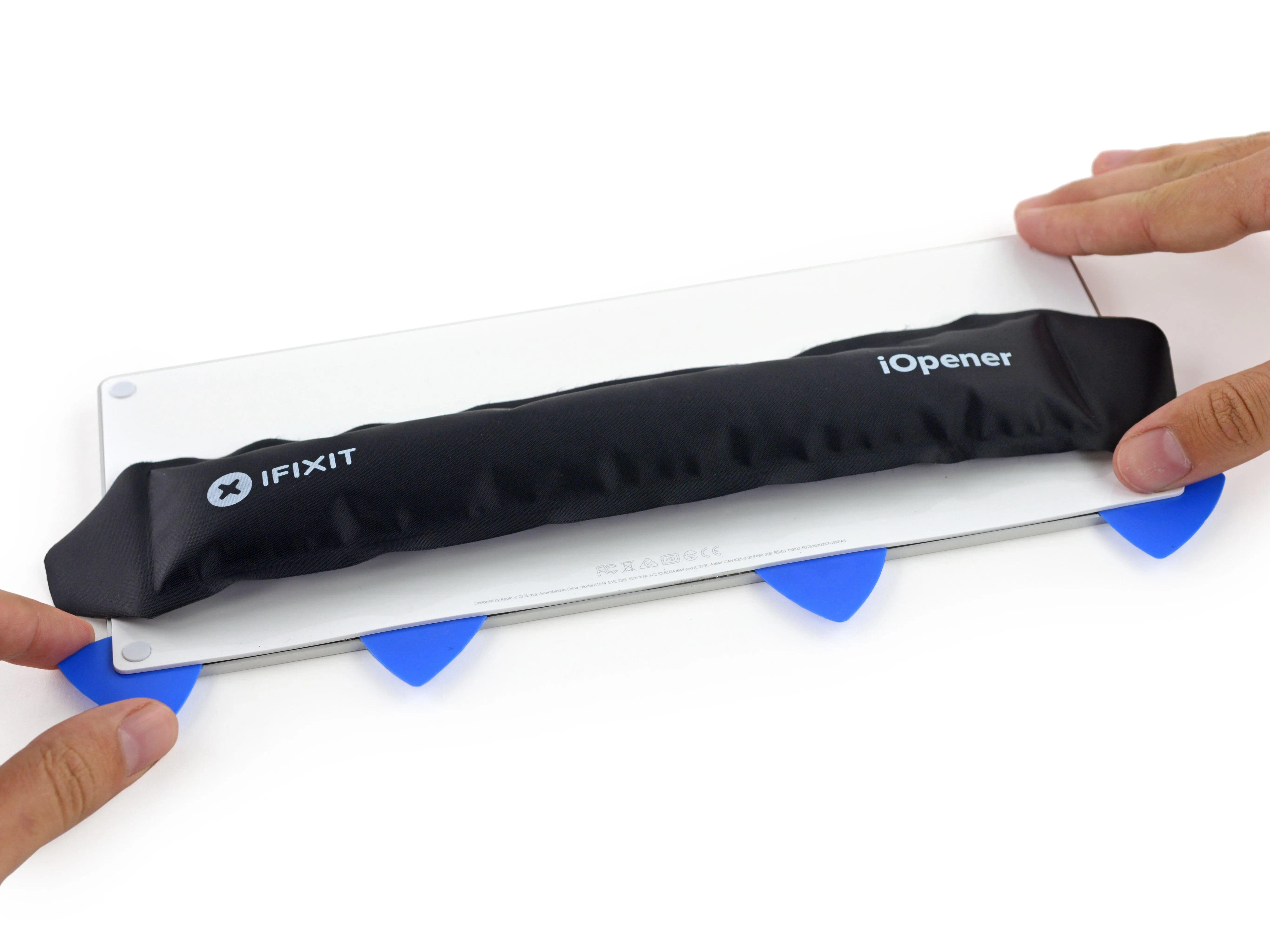 Разборка клавиатуры Magic Keyboard: шаг 5, изображение 3 из 3