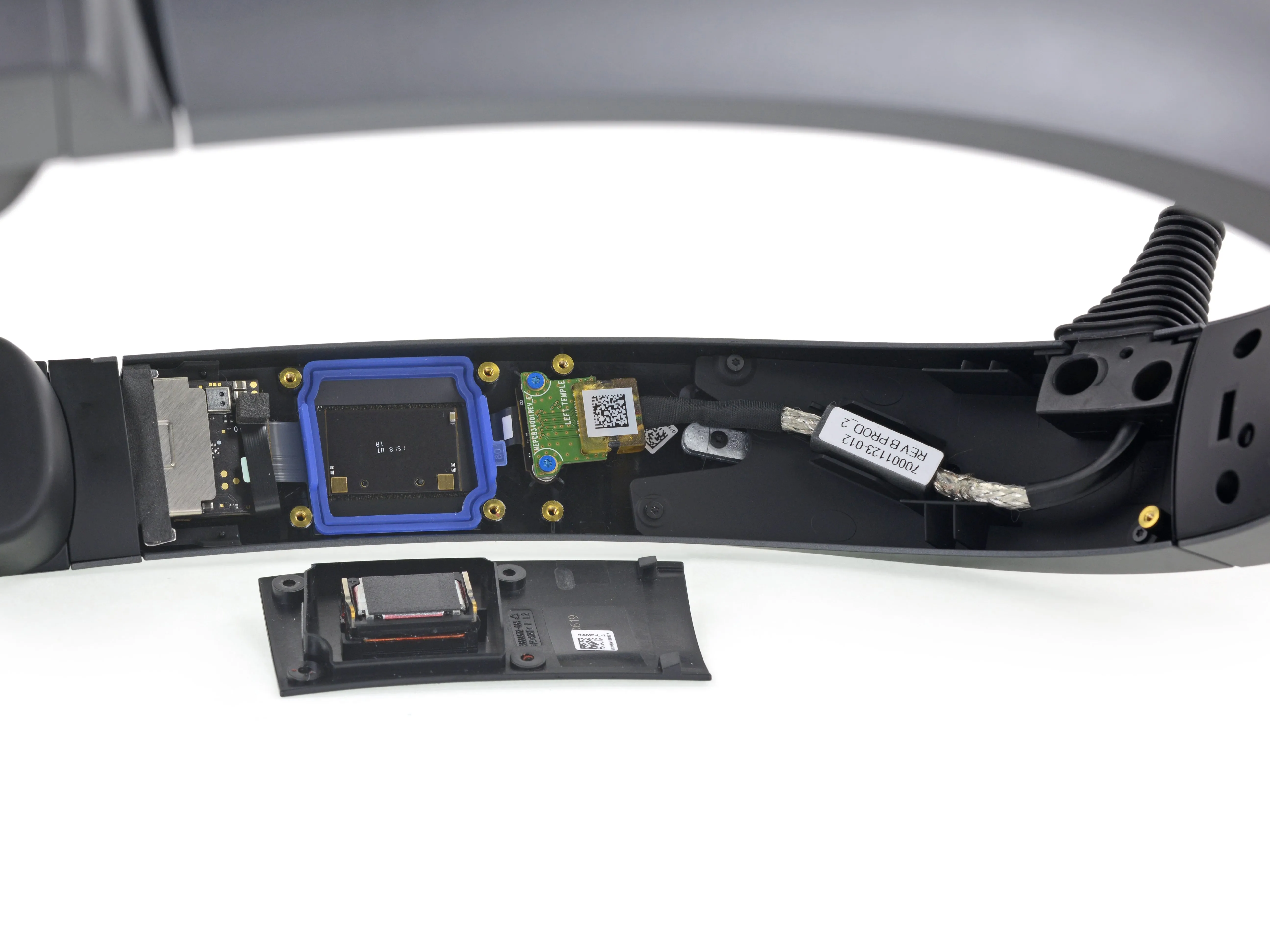Magic Leap One Teardown: шаг 6, изображение 2 из 3