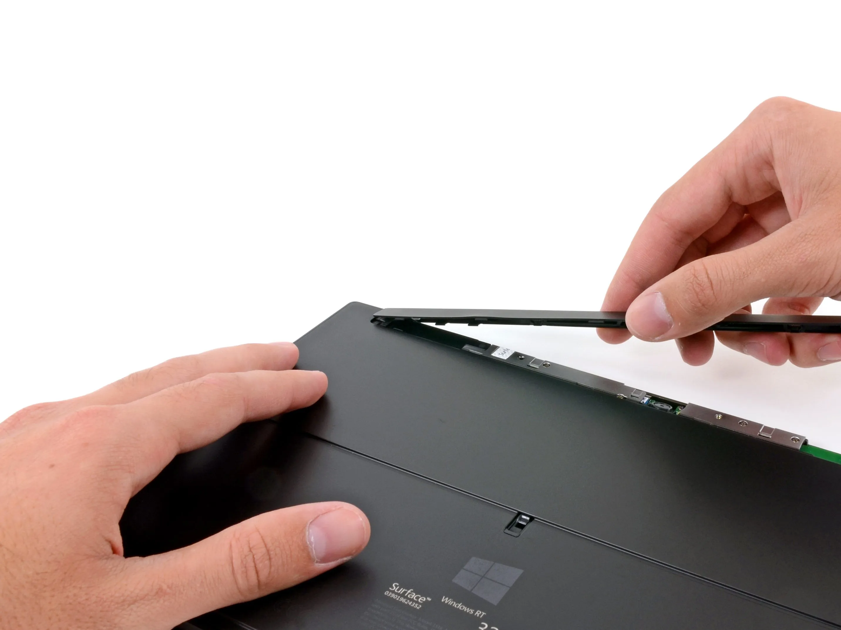 Microsoft Surface Teardown: шаг 5, изображение 2 из 3