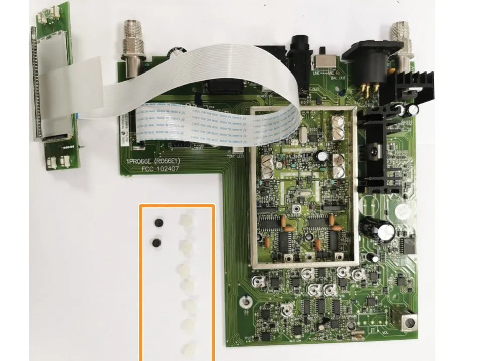 Разборка беспроводного приемника Mipro ACT-707S: шаг 6, изображение 2 из 2