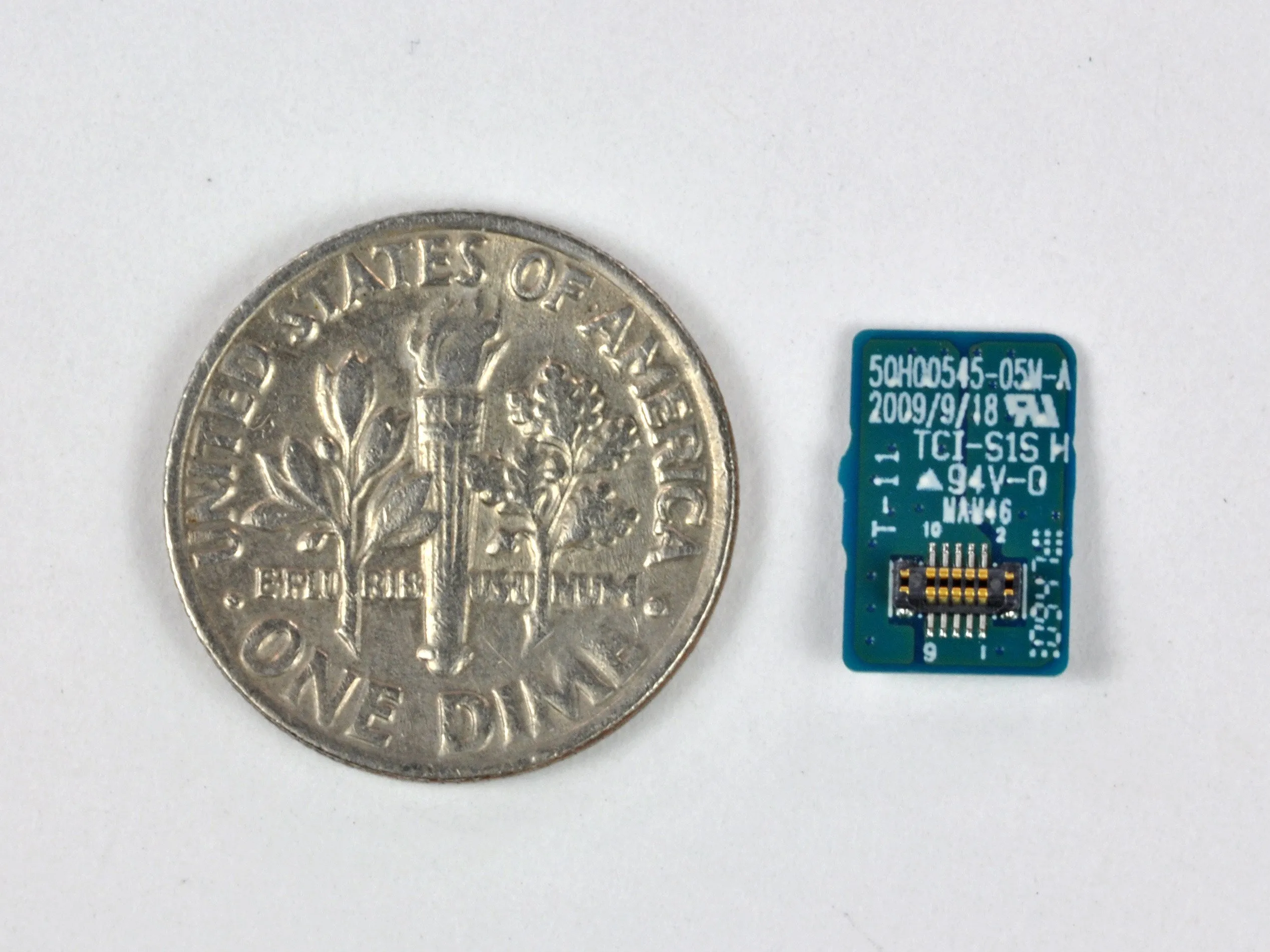 Разборка Nexus One: шаг 13, изображение 2 из 3