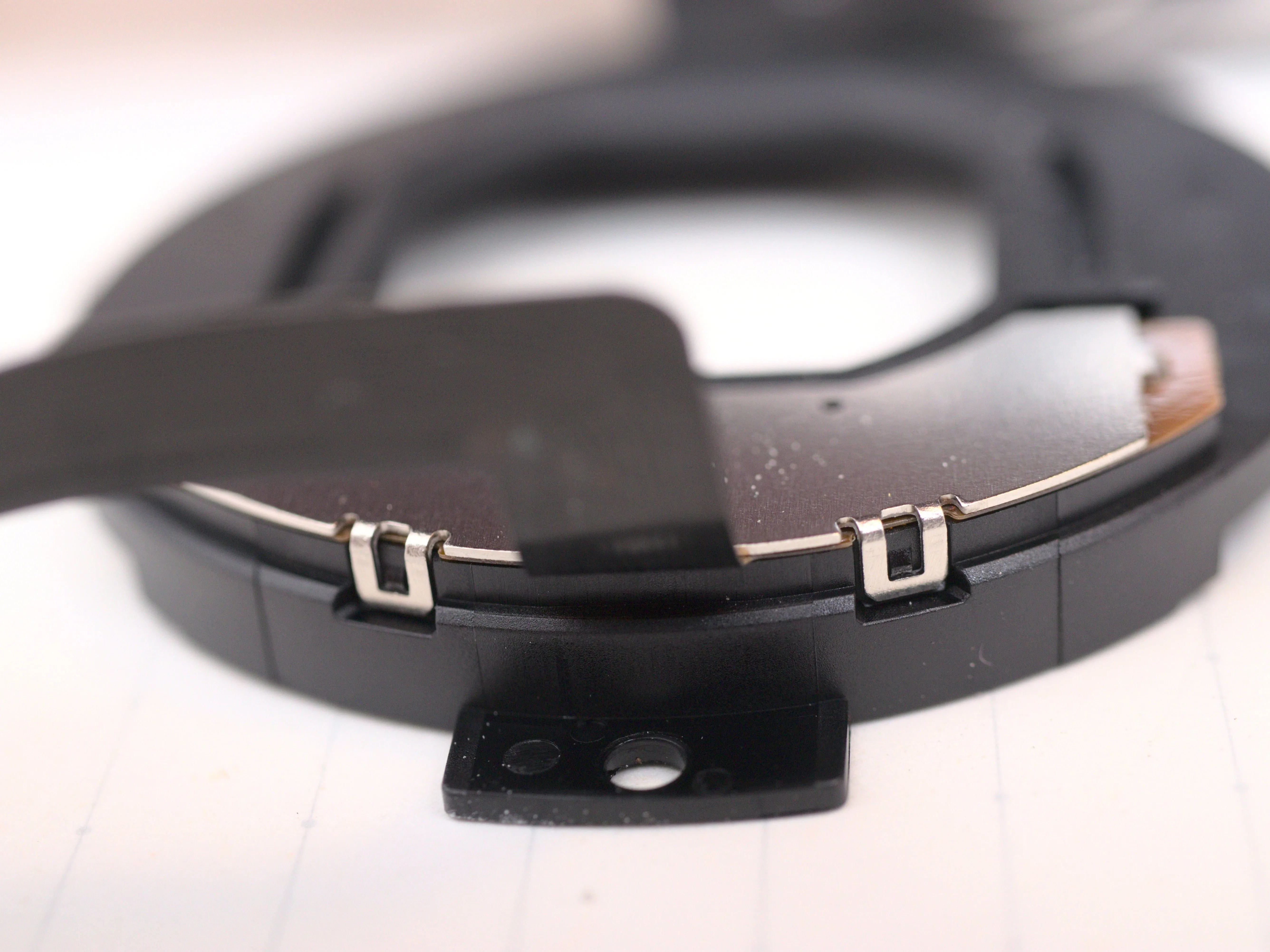 Nikon 1 J5 Разборка (с целью ремонта), контакты объектива: шаг 40, изображение 1 из 2