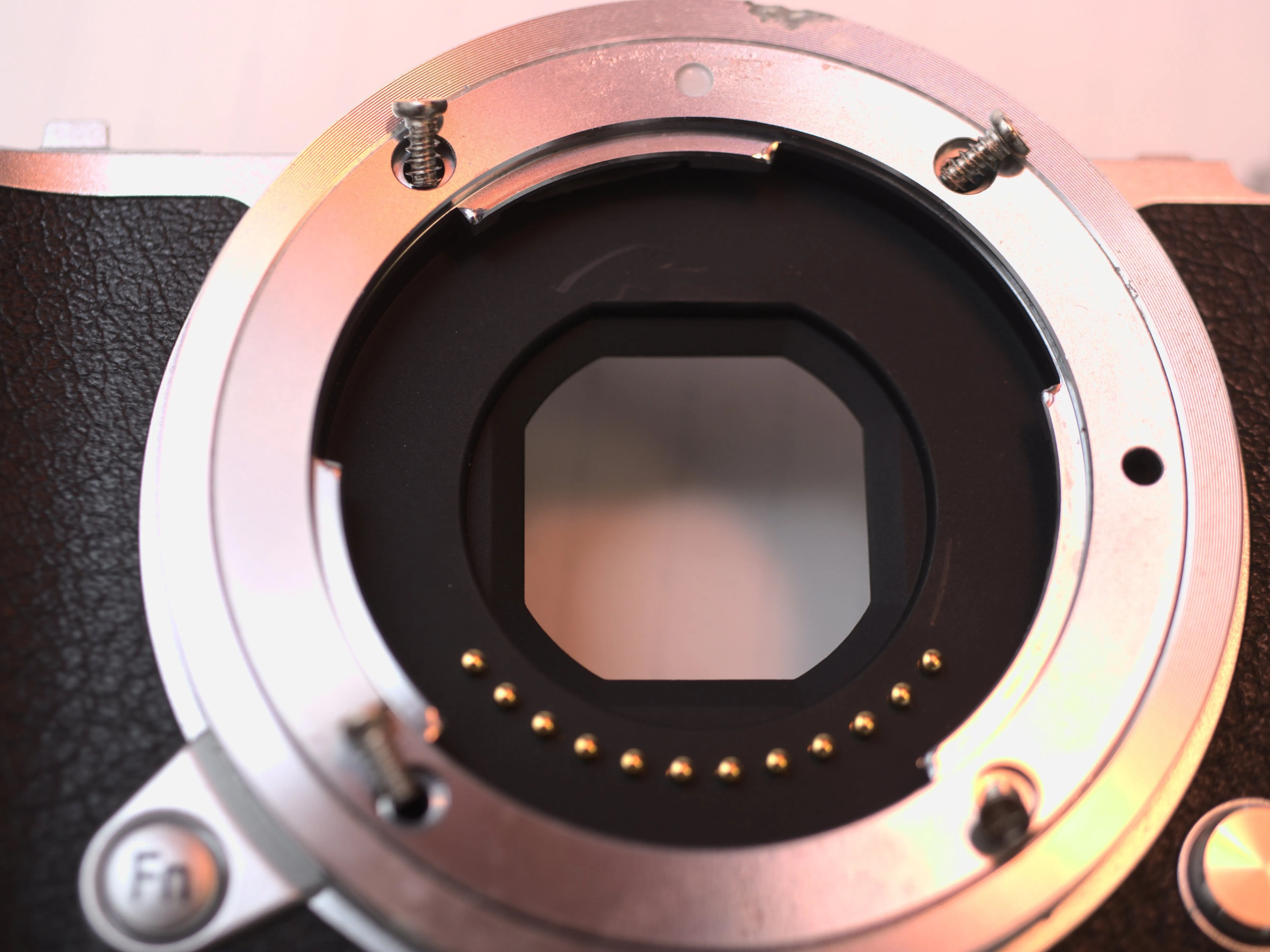 Nikon 1 J5 Разборка (с целью ремонта), Крепление объектива: шаг 39, изображение 1 из 3