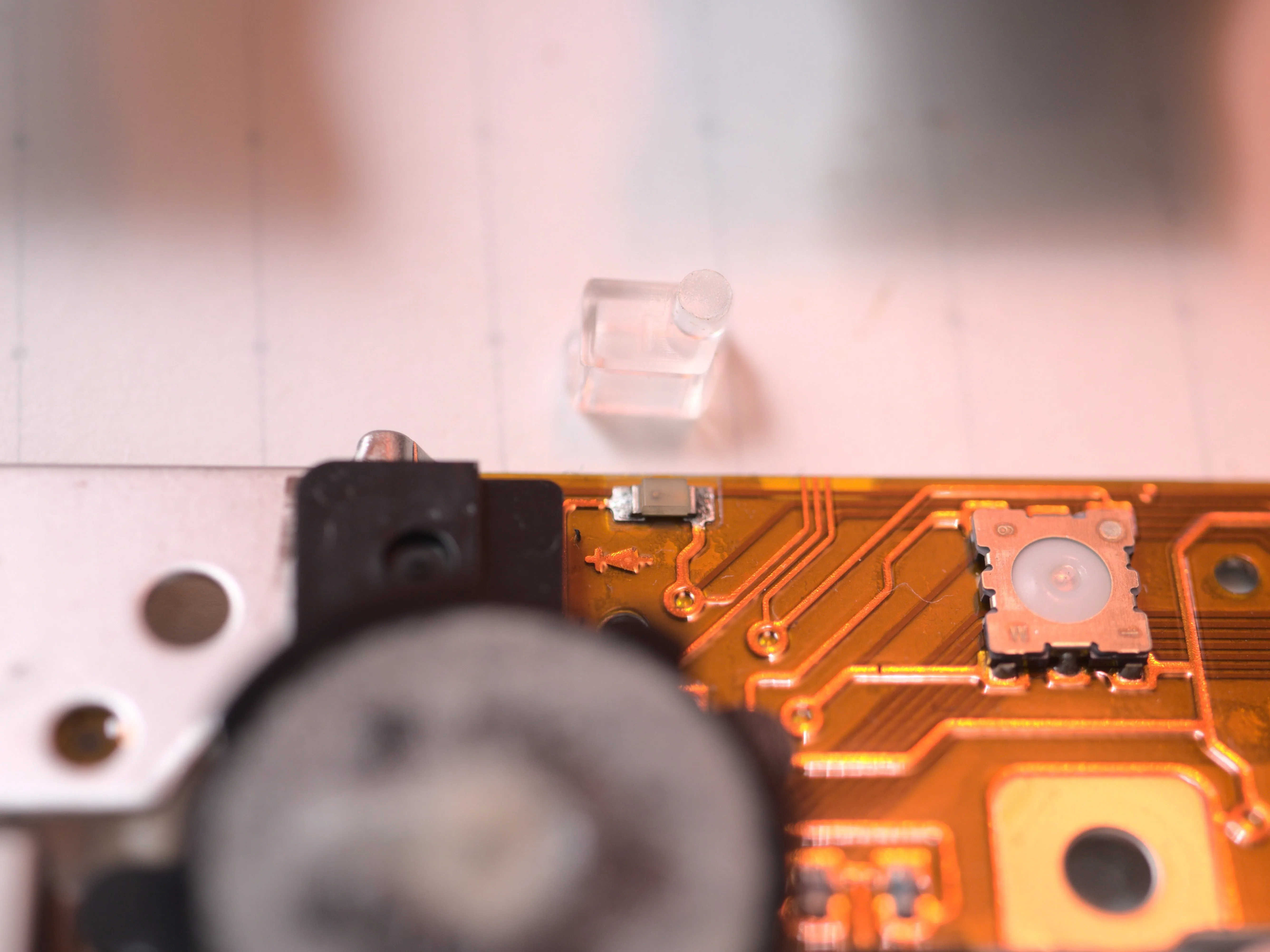 Разборка Nikon 1 J5 (с целью ремонта): шаг 34, изображение 1 из 3