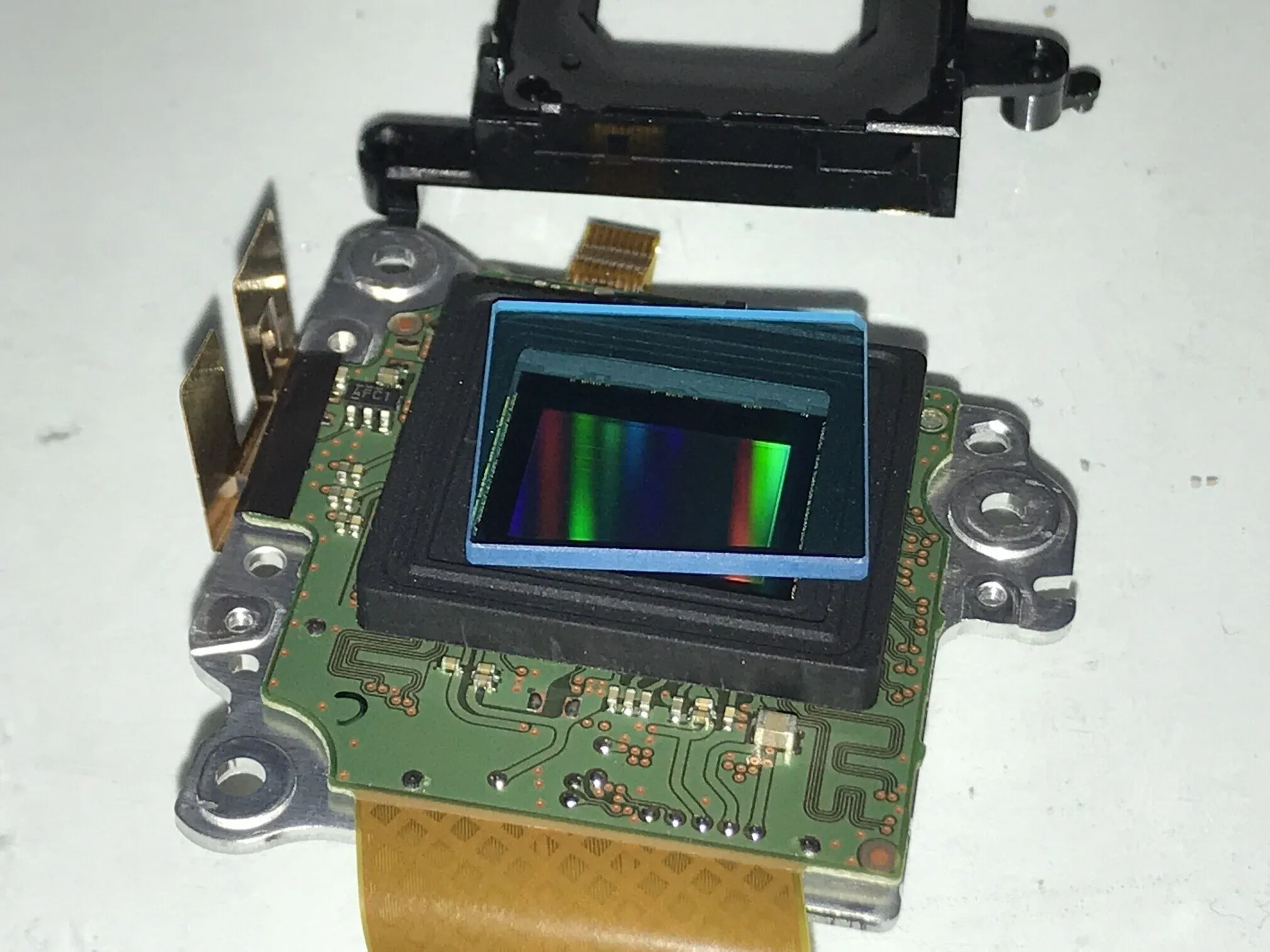 Nikon 1 J5 Разборка (с целью ремонта), Сам сенсор: шаг 24, изображение 3 из 3