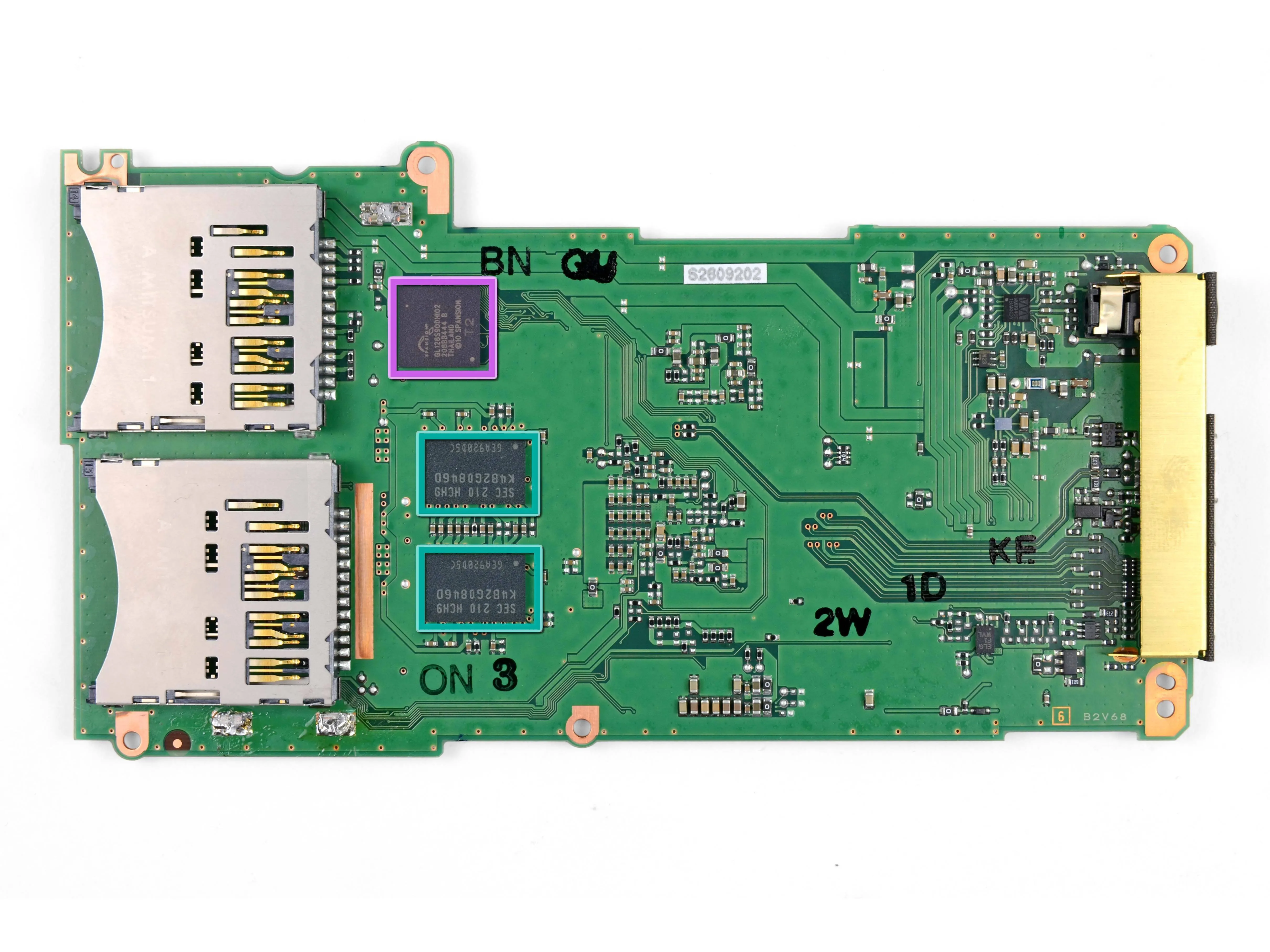 Разборка Nikon D600: шаг 21, изображение 2 из 2