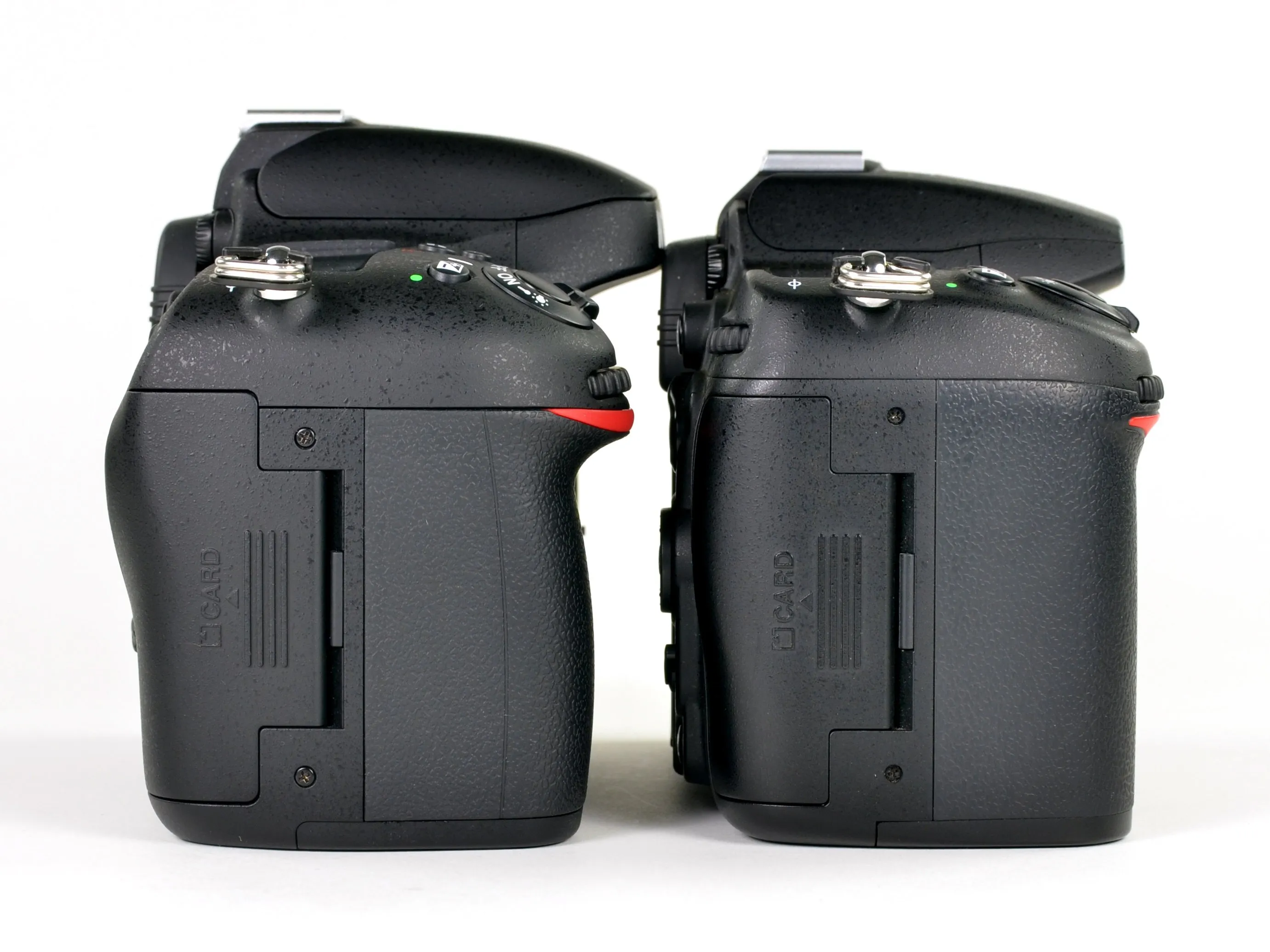 Разборка Nikon D600: шаг 5, изображение 3 из 3