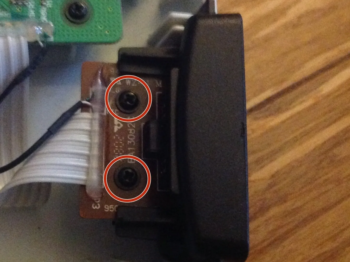 Разборка RedOctane X-Plorer, вспомогательный порт: шаг 6, изображение 1 из 1