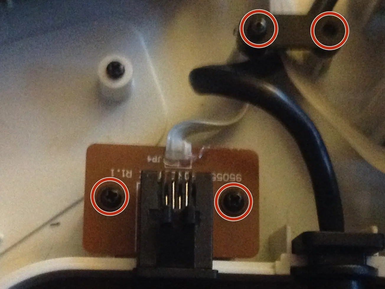 RedOctane X-Plorer Teardown, неиспользуемый порт: шаг 5, изображение 1 из 1