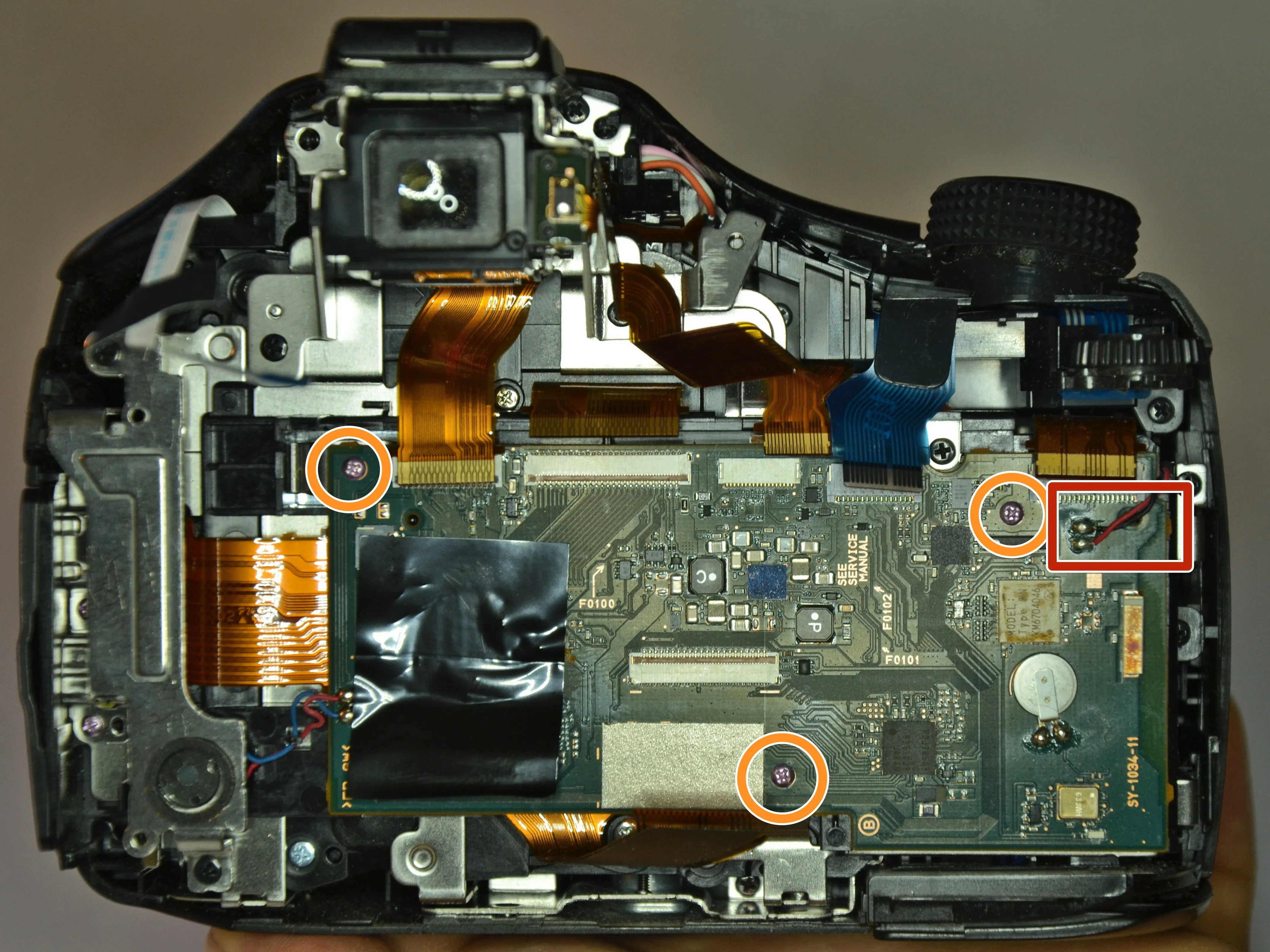 Sony Cyber-shot DSC-HX400V Teardown, Mainboard: шаг 8, изображение 1 из 2