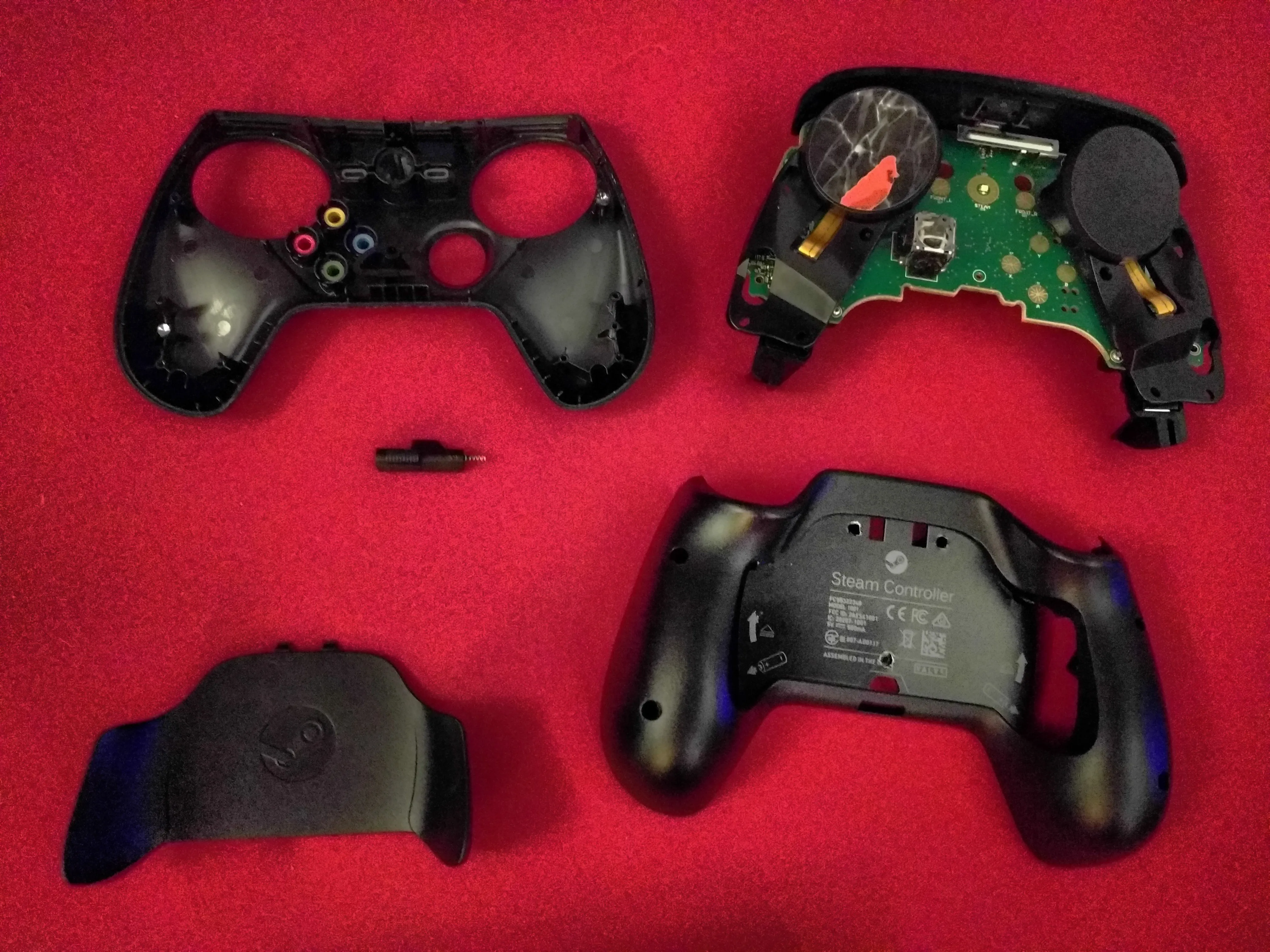 Разборка контроллера Steam, начало: шаг 1, изображение 2 из 2