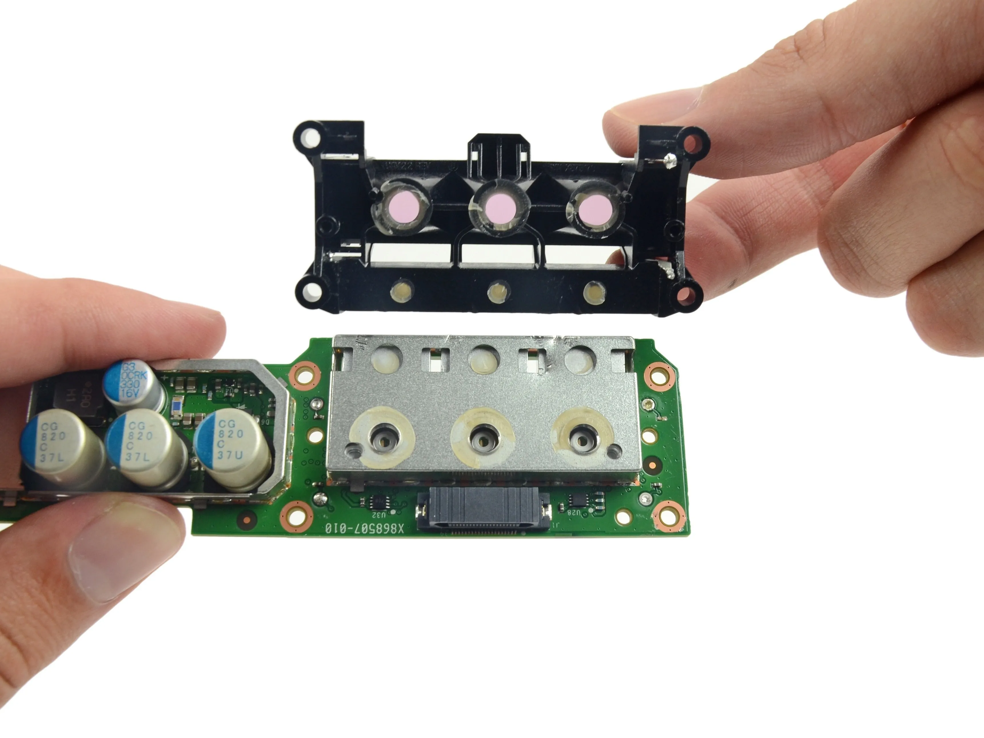 Разборка Xbox One Kinect: шаг 12, изображение 2 из 3