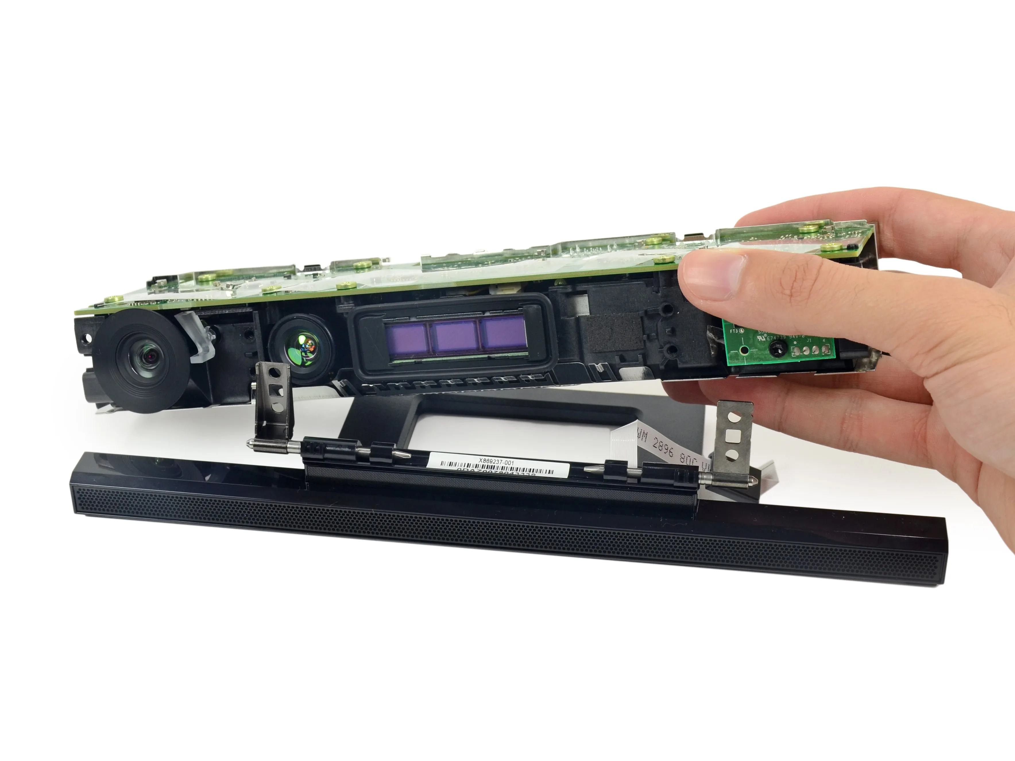 Разборка Xbox One Kinect: шаг 6, изображение 2 из 3